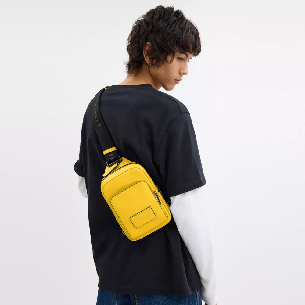 Сумка COACH Racer Sling Pack