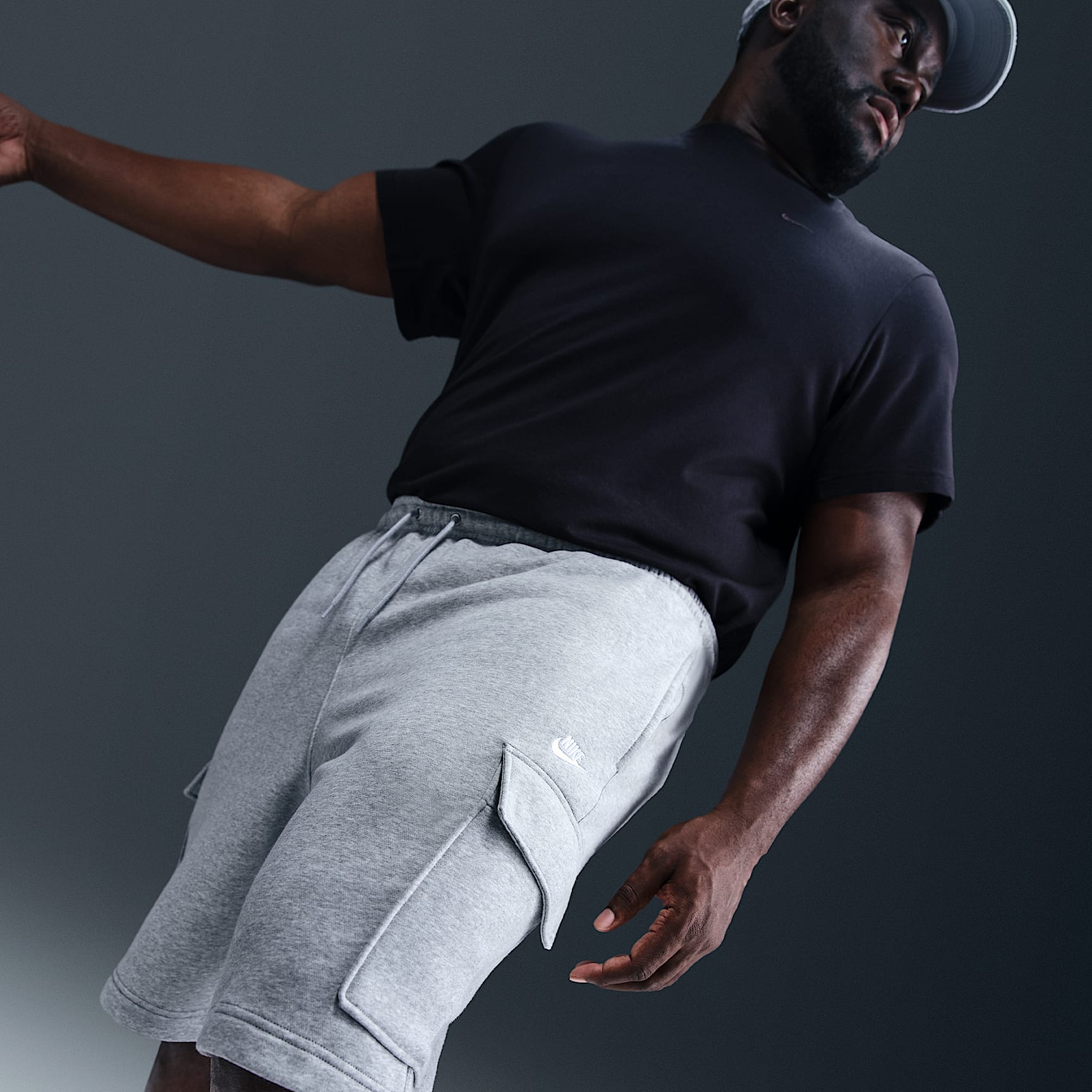 Nike Club Men's Fleece Cargo Shorts