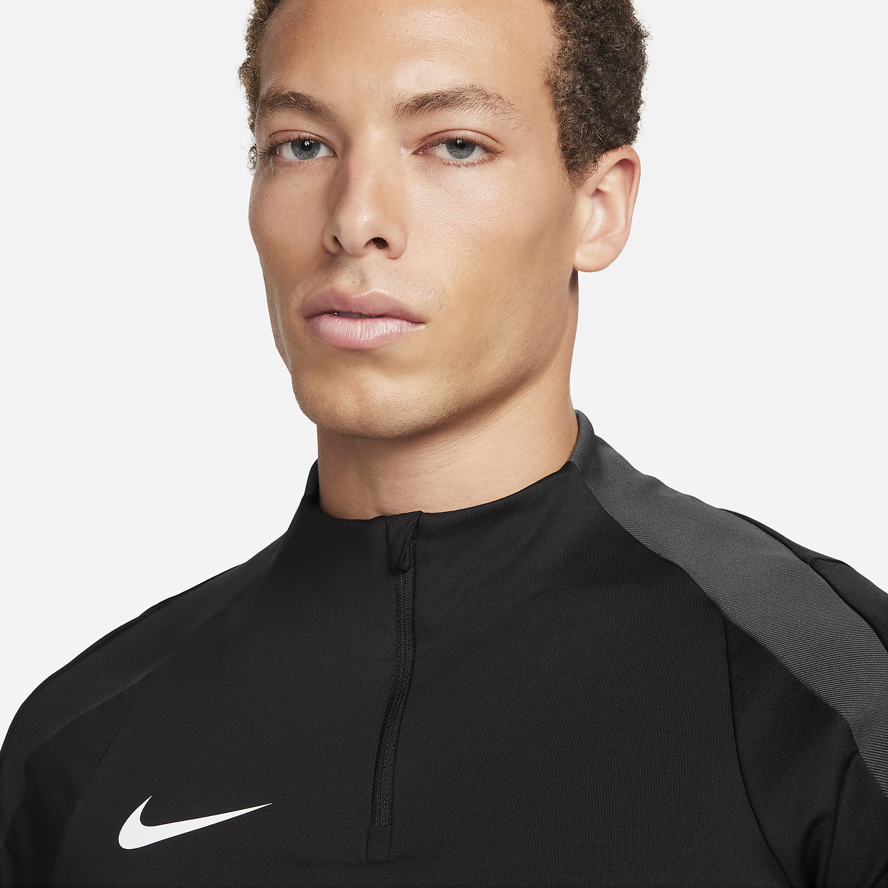 Nike Strike Men's Dri-FIT Soccer 1/2-Zip Drill Top