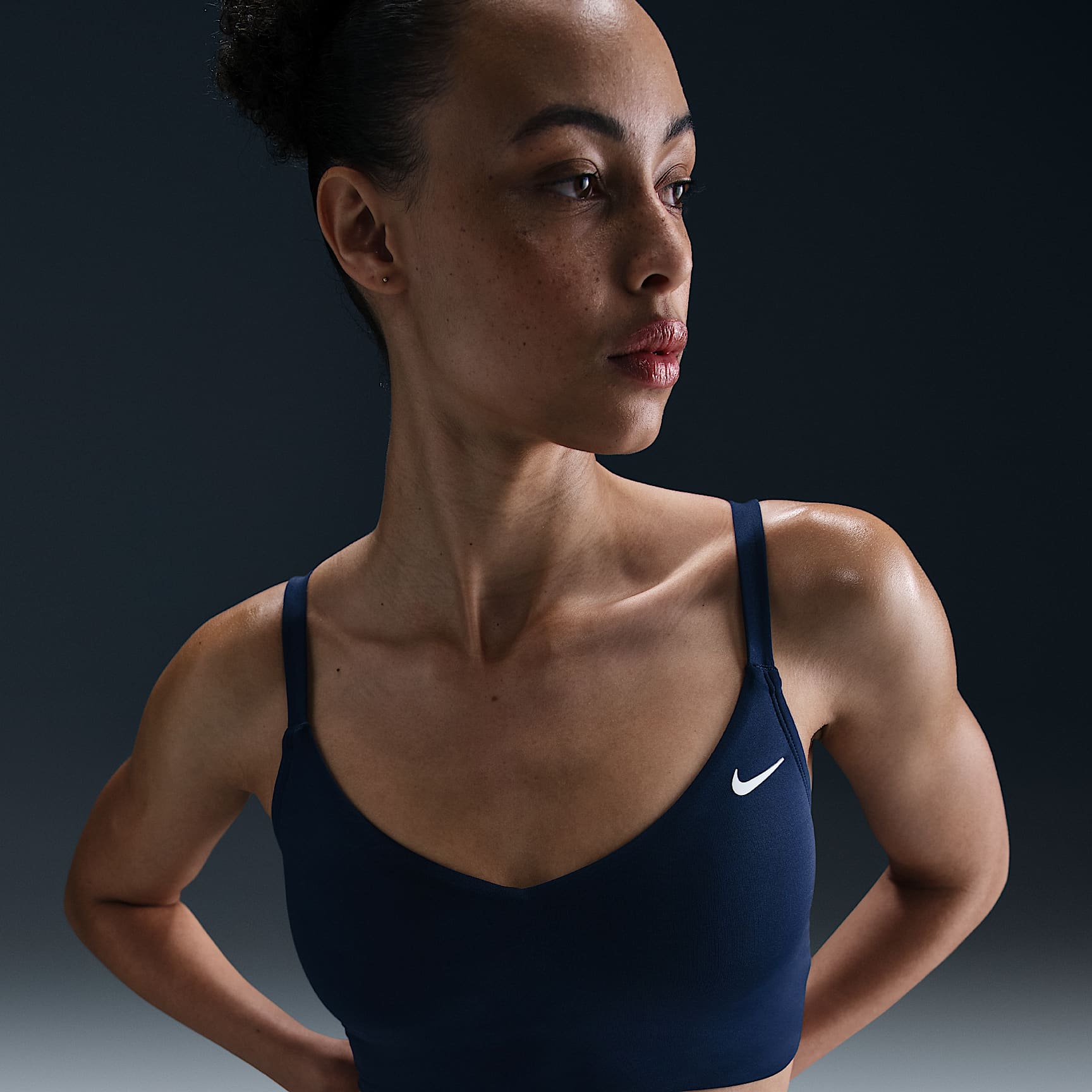 Nike Swim Essential Women's V-Neck Midkini