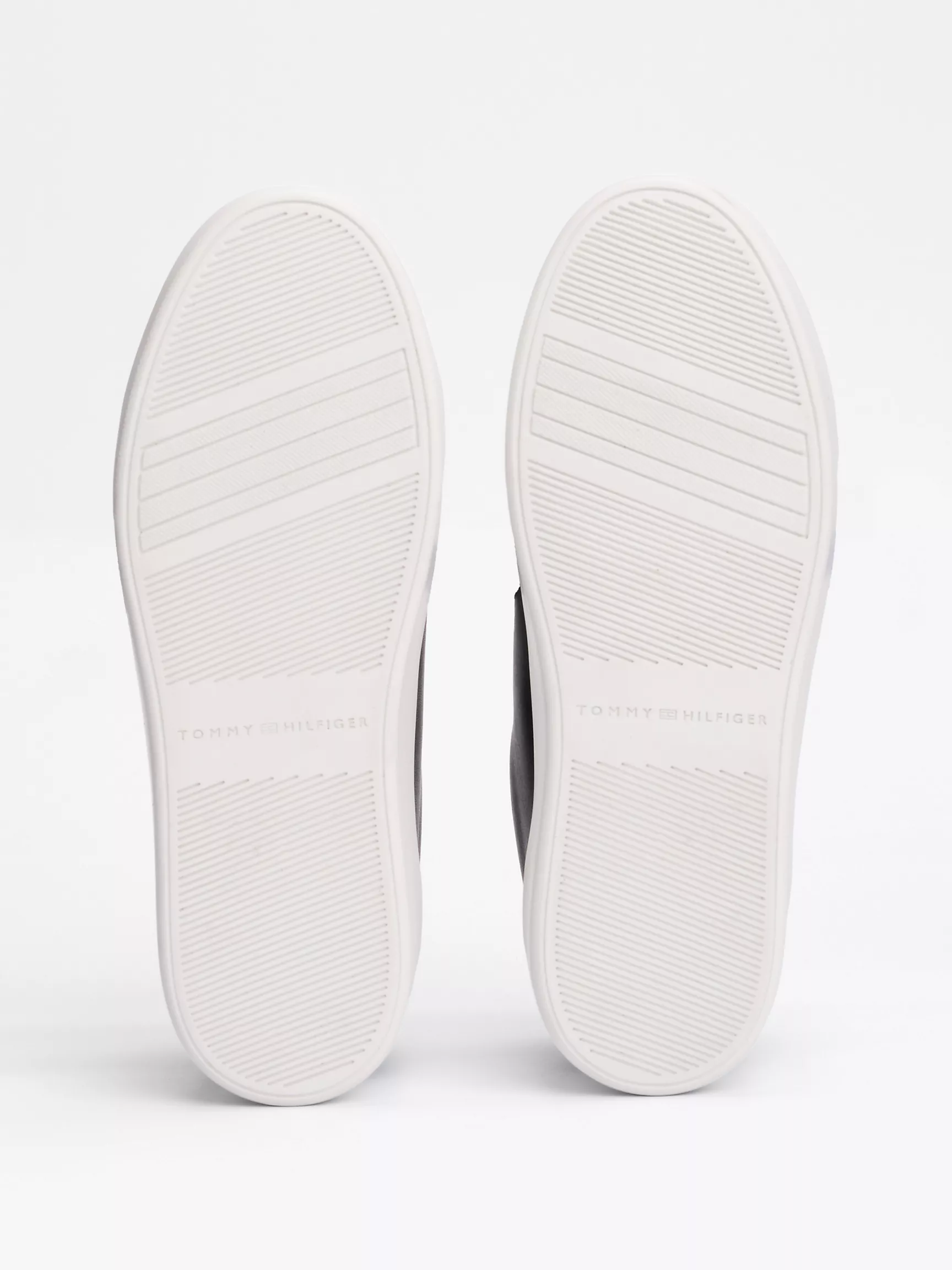 Женские кроссовки Tommy Hilfiger, Кожаные кеды на платформе с монограммным узором