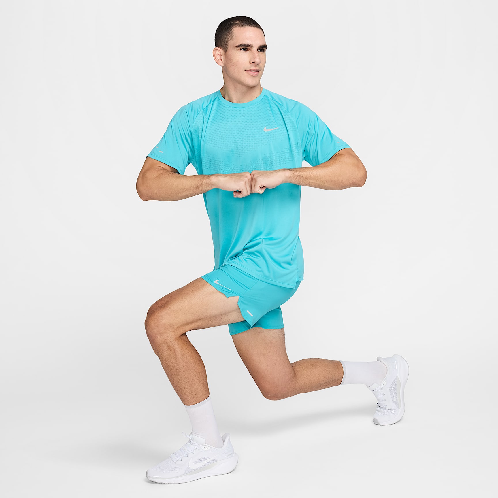 Nike Stride Men's Dri-FIT ADV Short-Sleeve Running Top