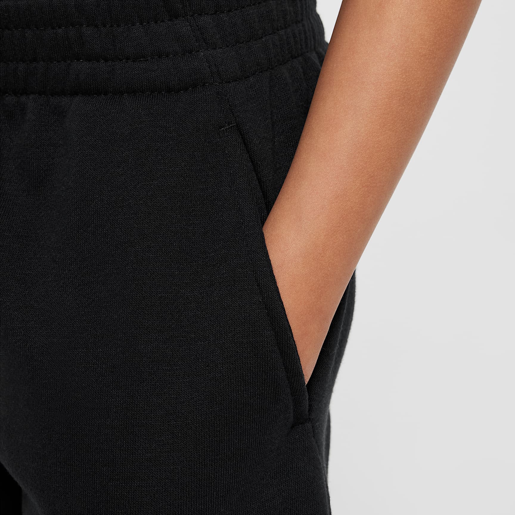 Nike Sportswear "Outside the Lines" Little Kids' French Terry Shorts