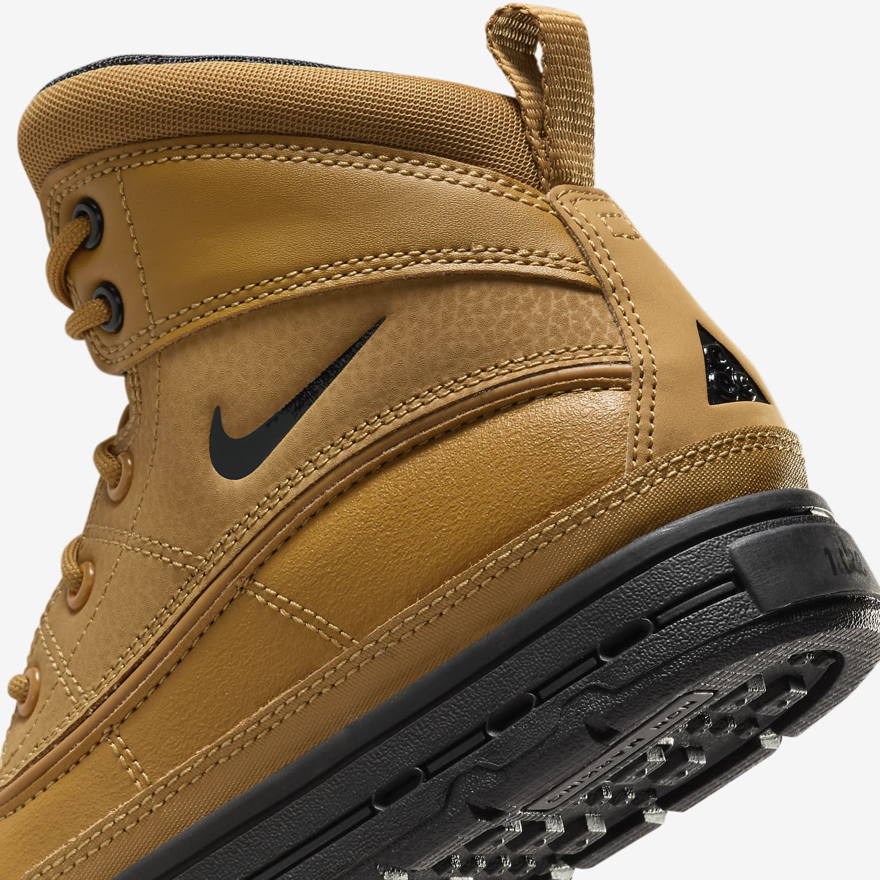 Nike Woodside 2 High Little Kids' Boots