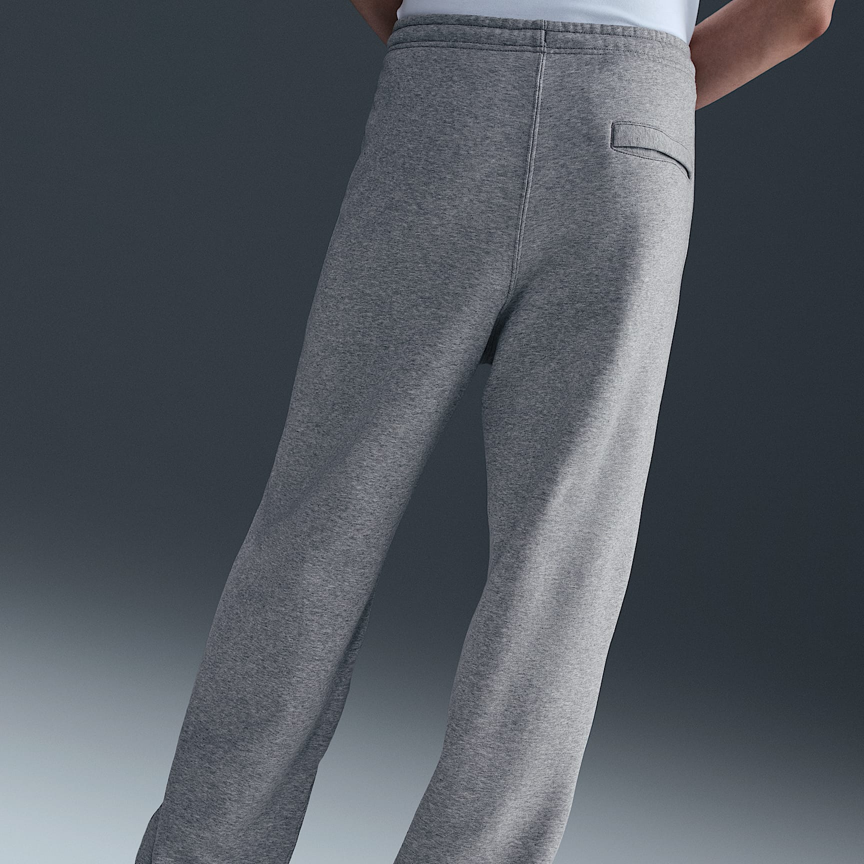 Nike Club Men's Open-Hem Fleece Pants