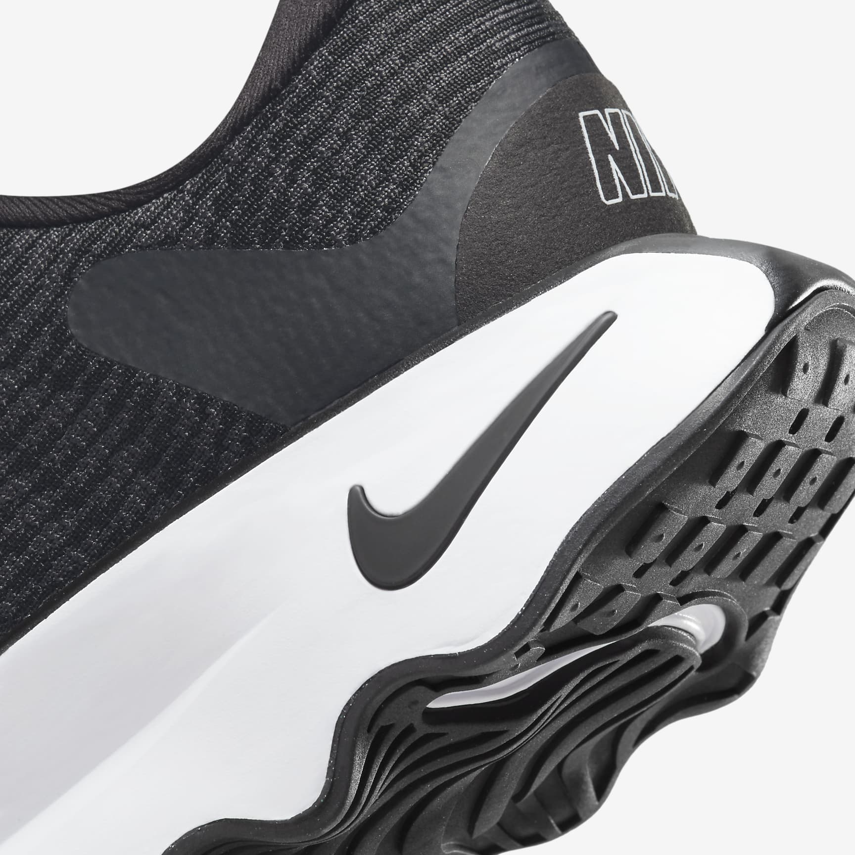 Nike Motiva Women's Walking Shoes