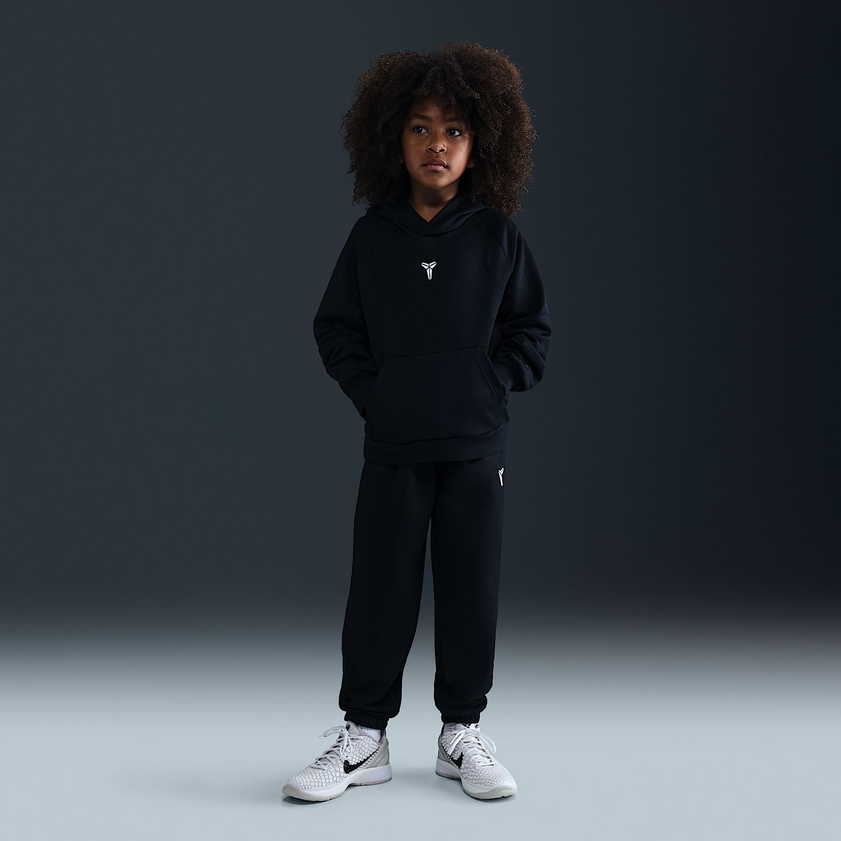Kobe Big Kids' Therma-FIT Pullover Hoodie