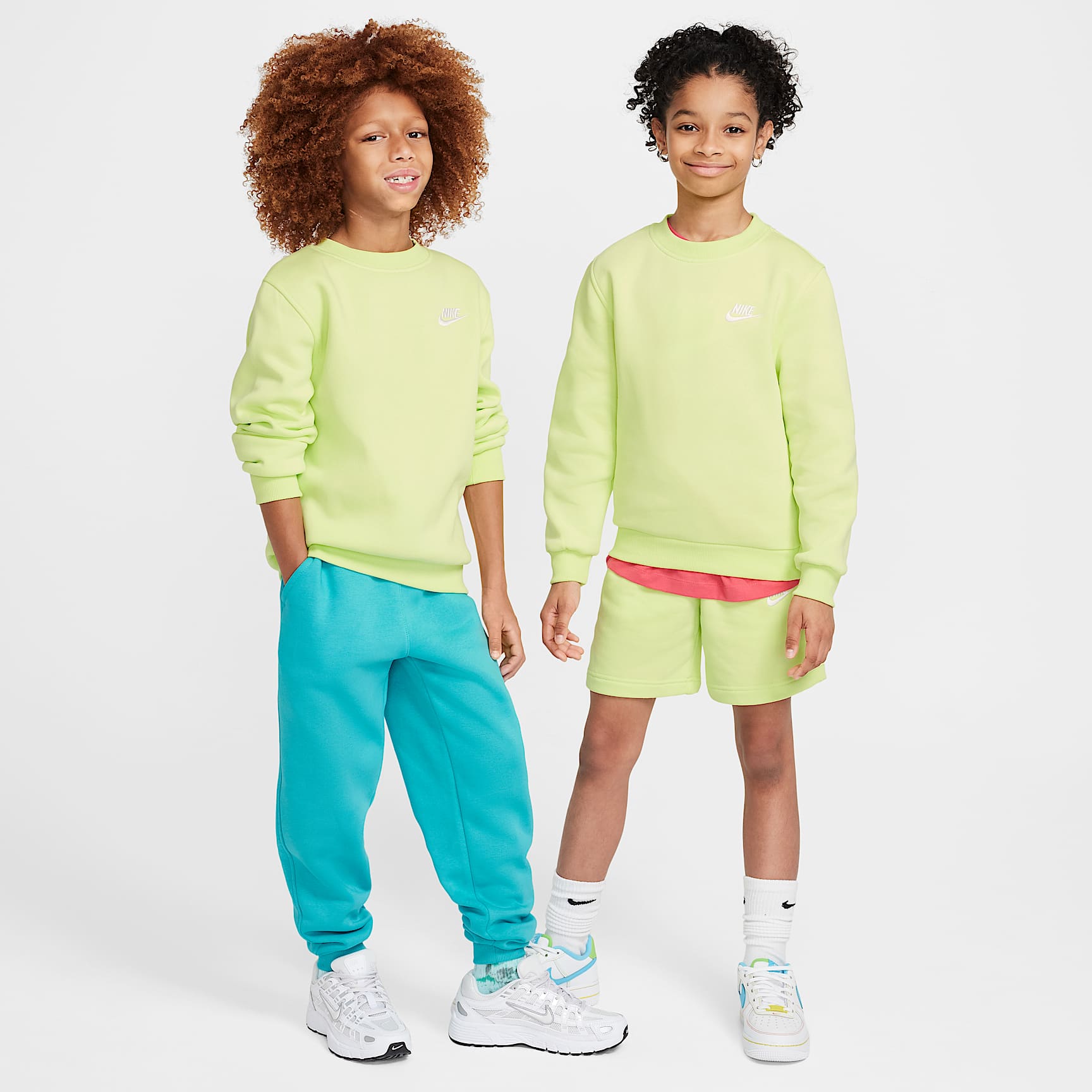 Nike Sportswear Club Fleece Big Kids' Sweatshirt