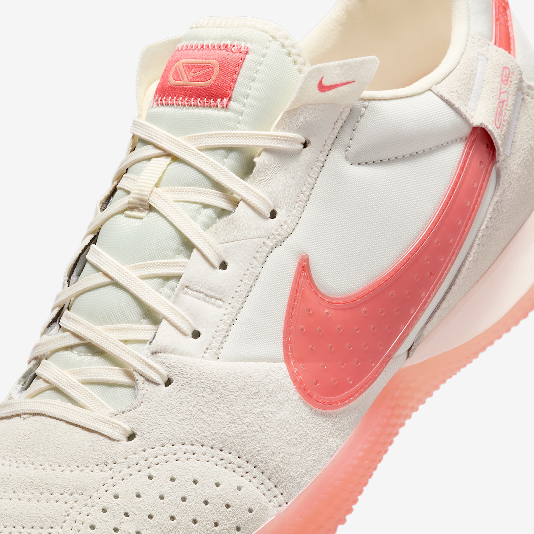 Nike Streetgato Low-Top Soccer Shoes