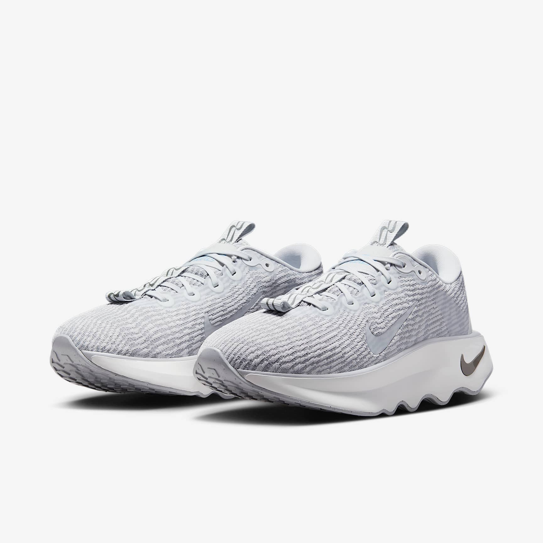 Nike Motiva Women's Walking Shoes