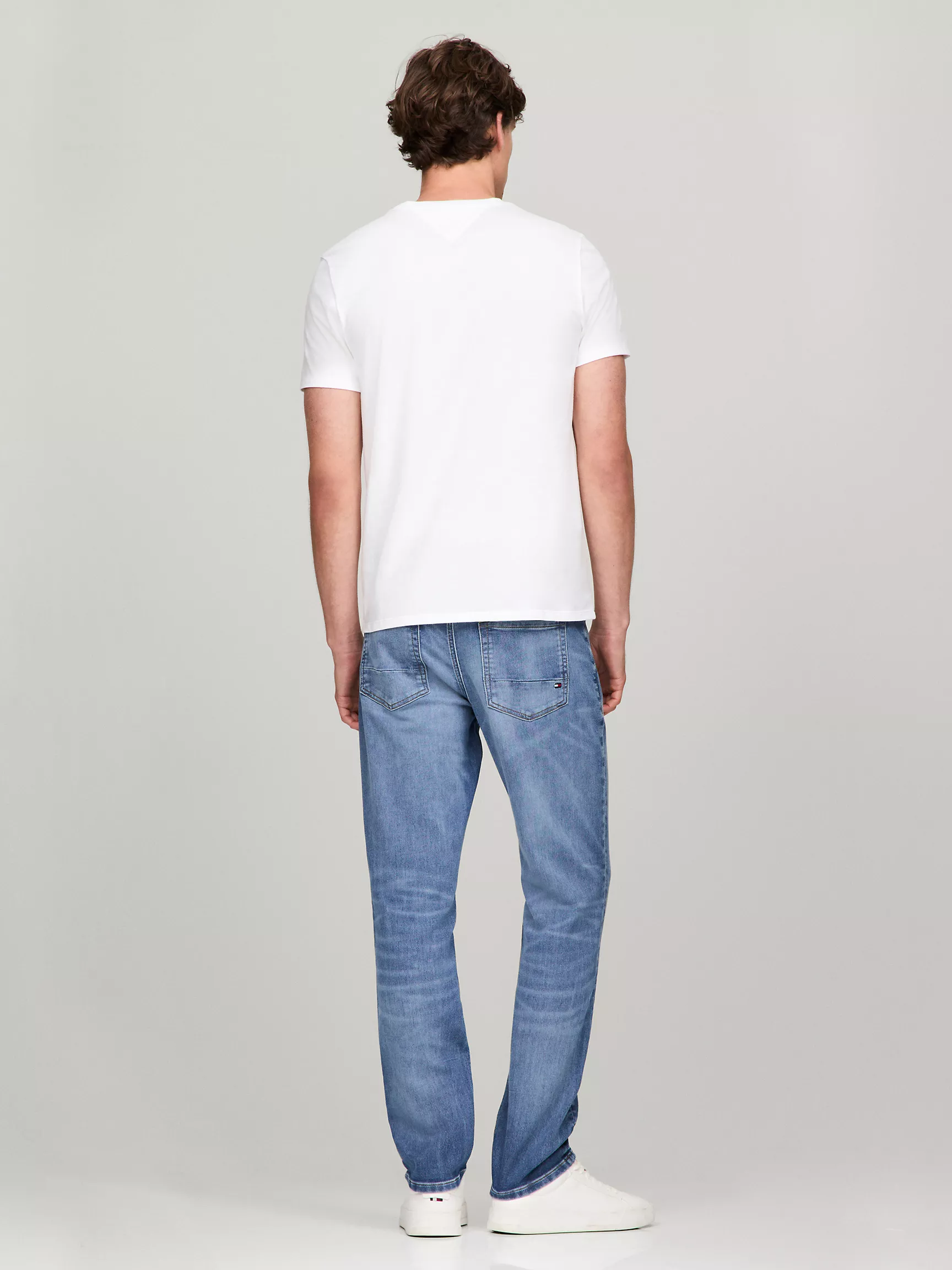 Мужская футболка Tommy Hilfiger, Приталенная футболка с вышитым логотипом Tommy