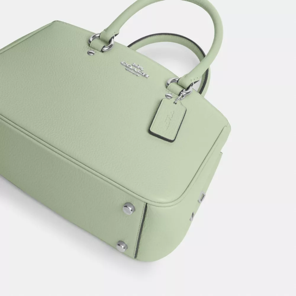 Сумка COACH Savannah Small Carryall Bag