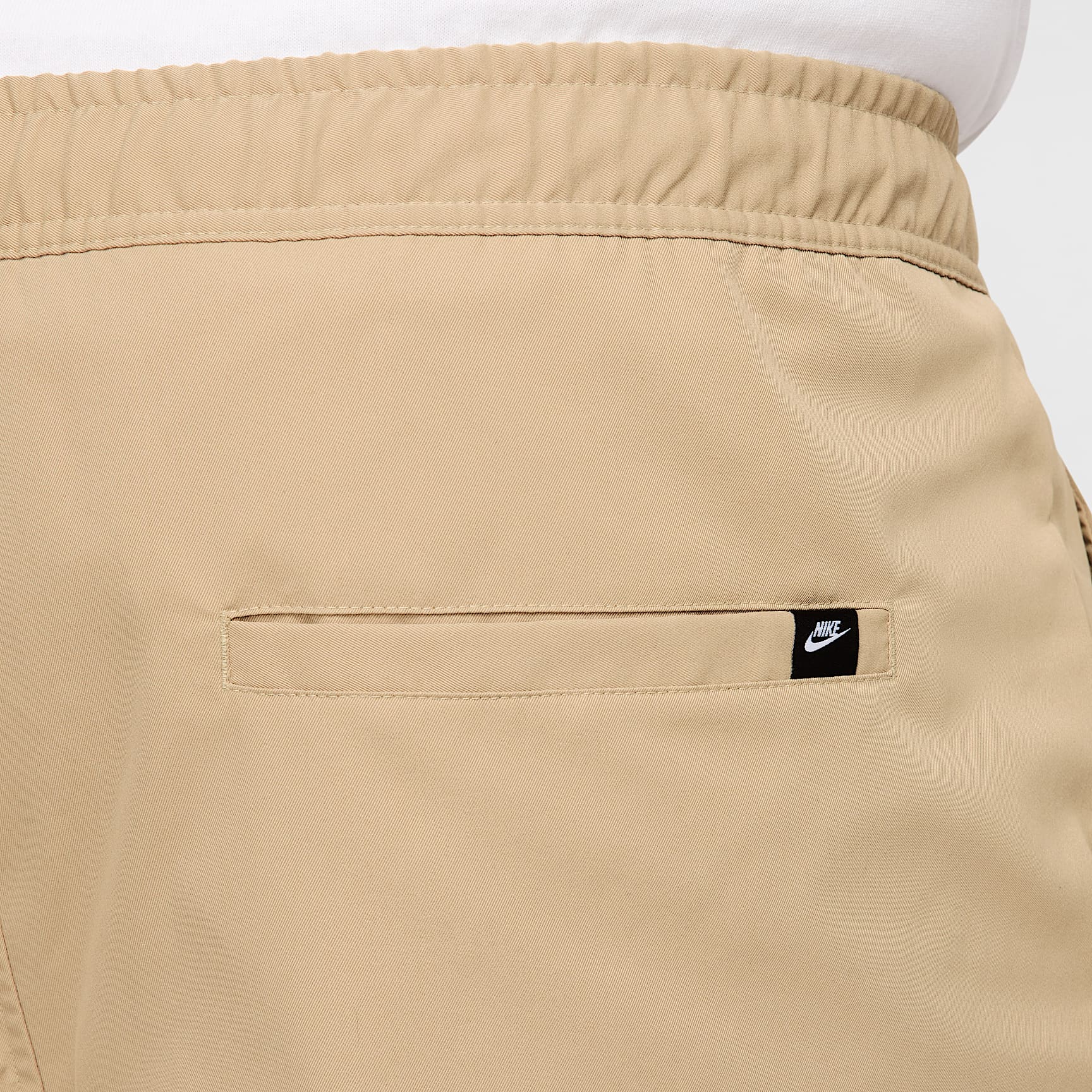 Nike Club Men's Woven Tapered Pants