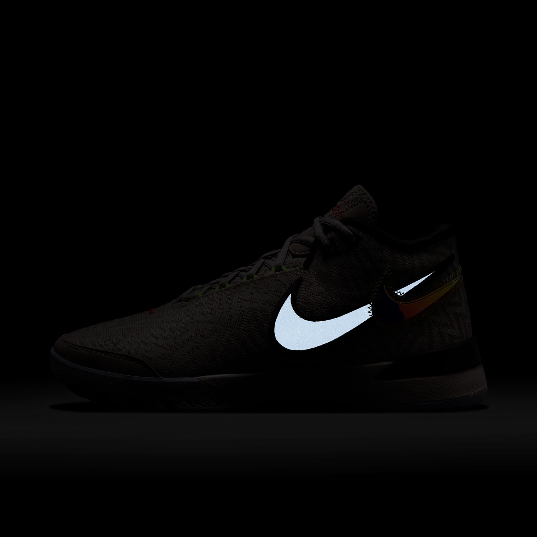 LeBron NXXT Genisus Basketball Shoes