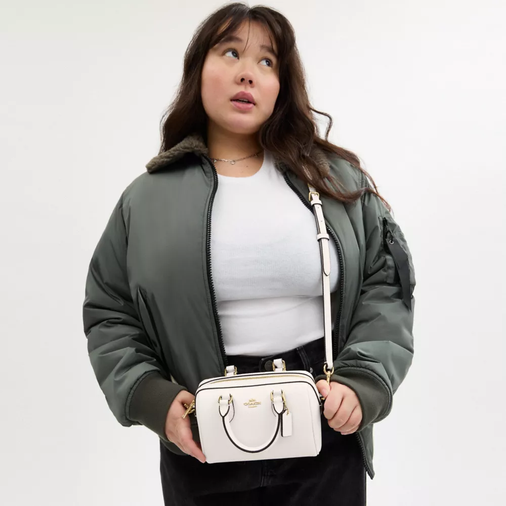 Сумка COACH Mini Rowan Crossbody Bag