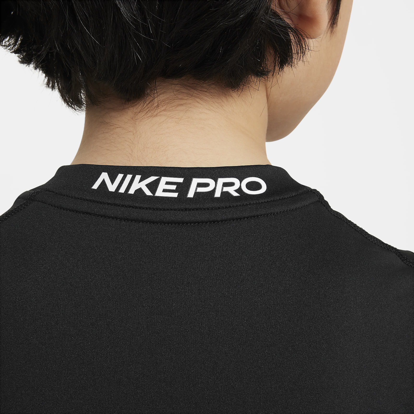 Nike Pro Big Kids' (Boys') Sleeveless Top
