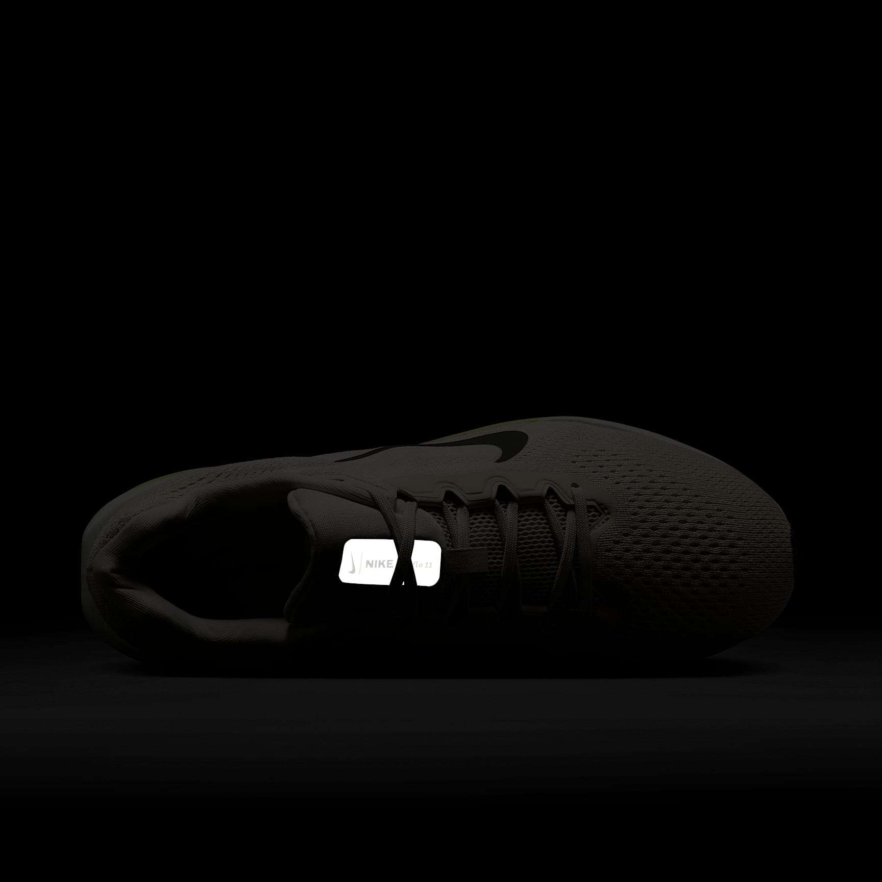 Nike Winflo 11 Men's Road Running Shoes