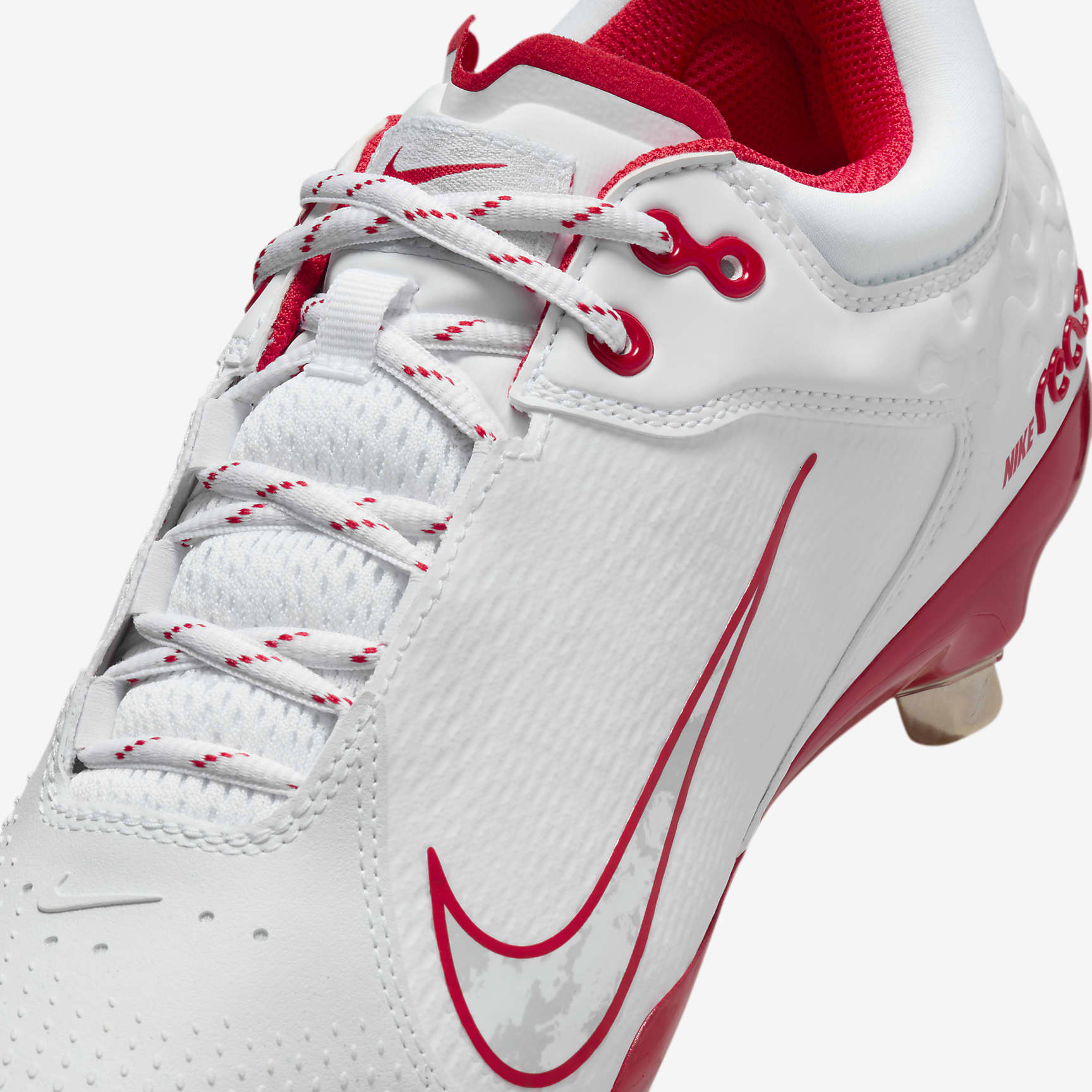Nike Hyperdiamond 4 Elite Women's Softball Cleats