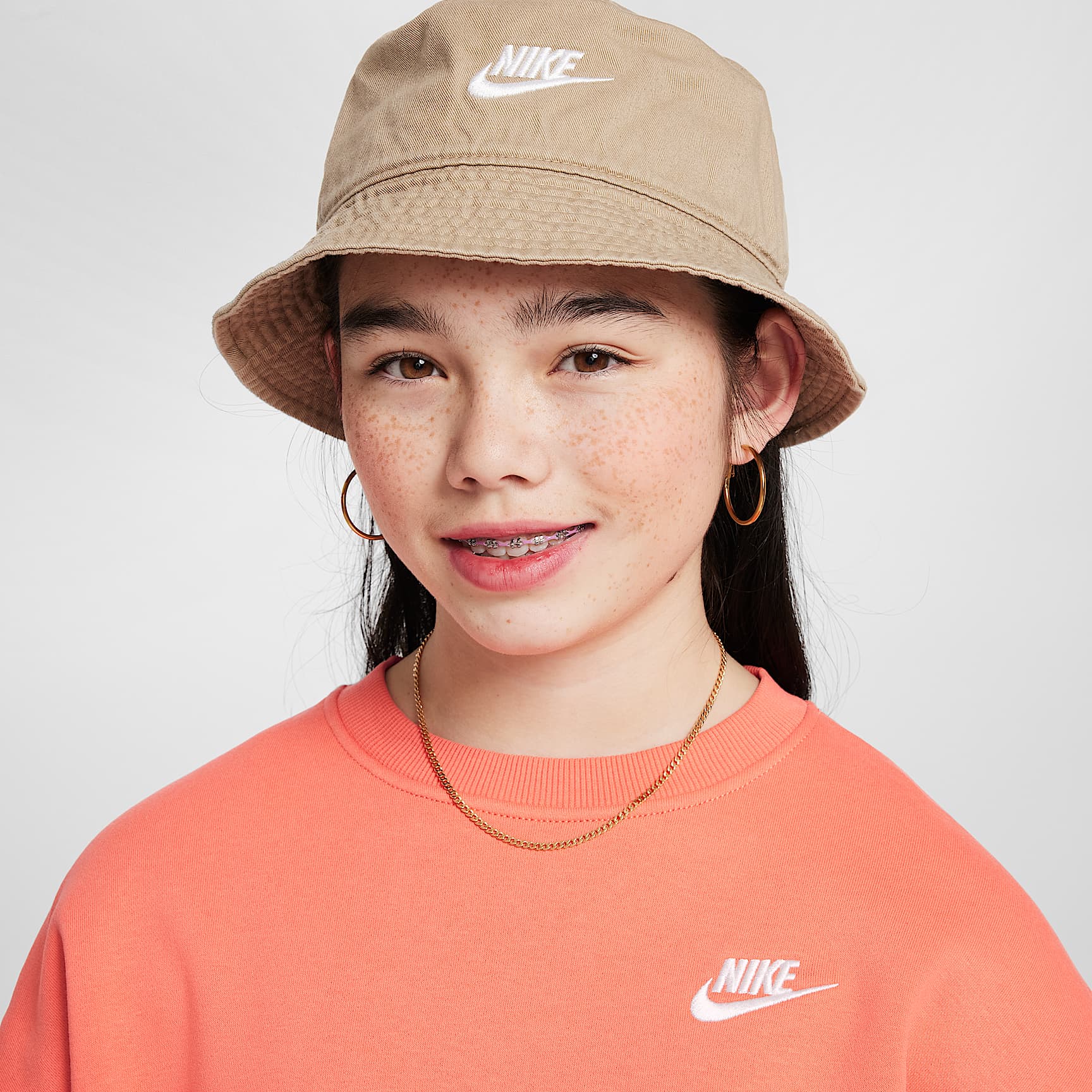 Nike Sportswear Club Fleece Girls' Boxy Crew-Neck Sweatshirt