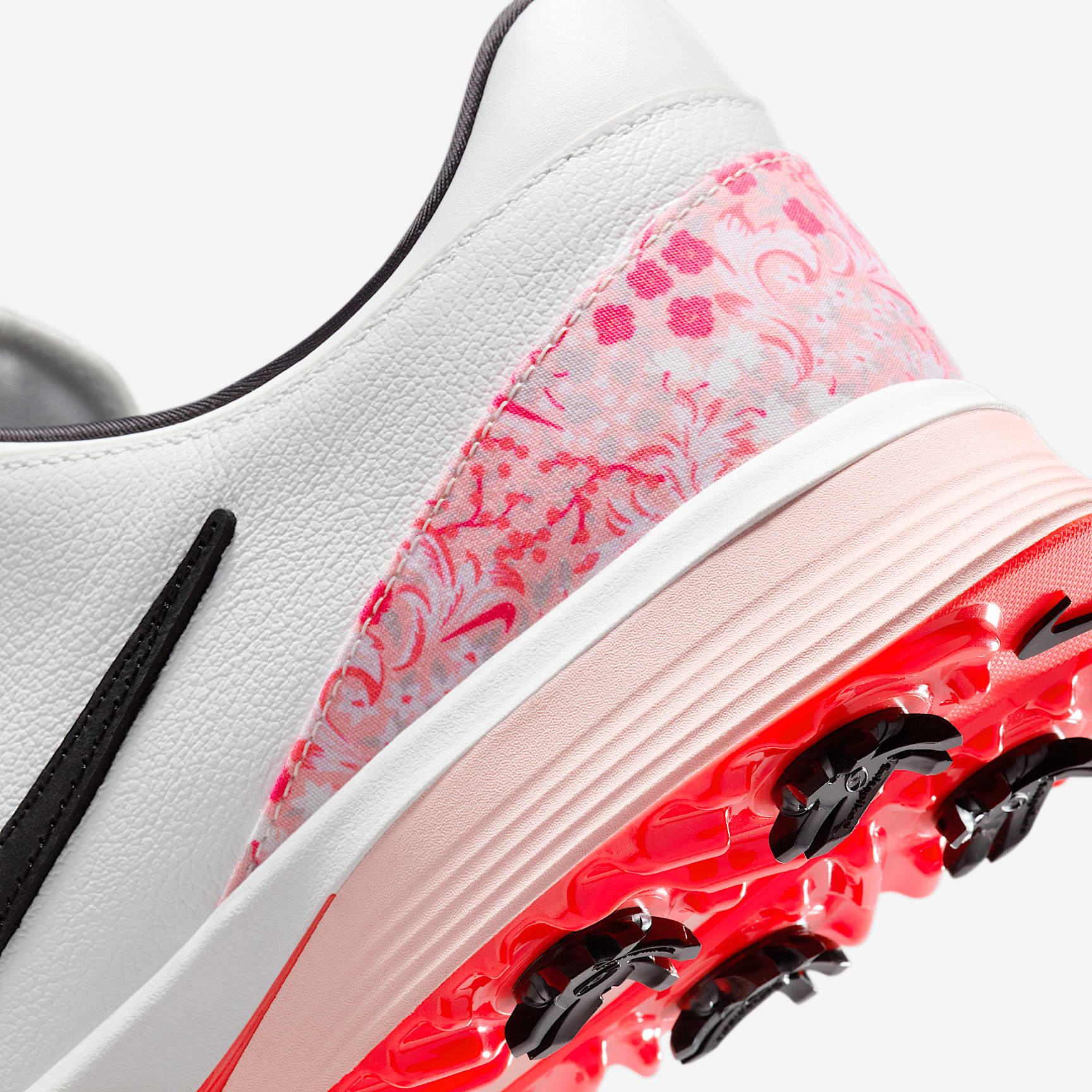Nike Victory Tour 4 Golf Shoes