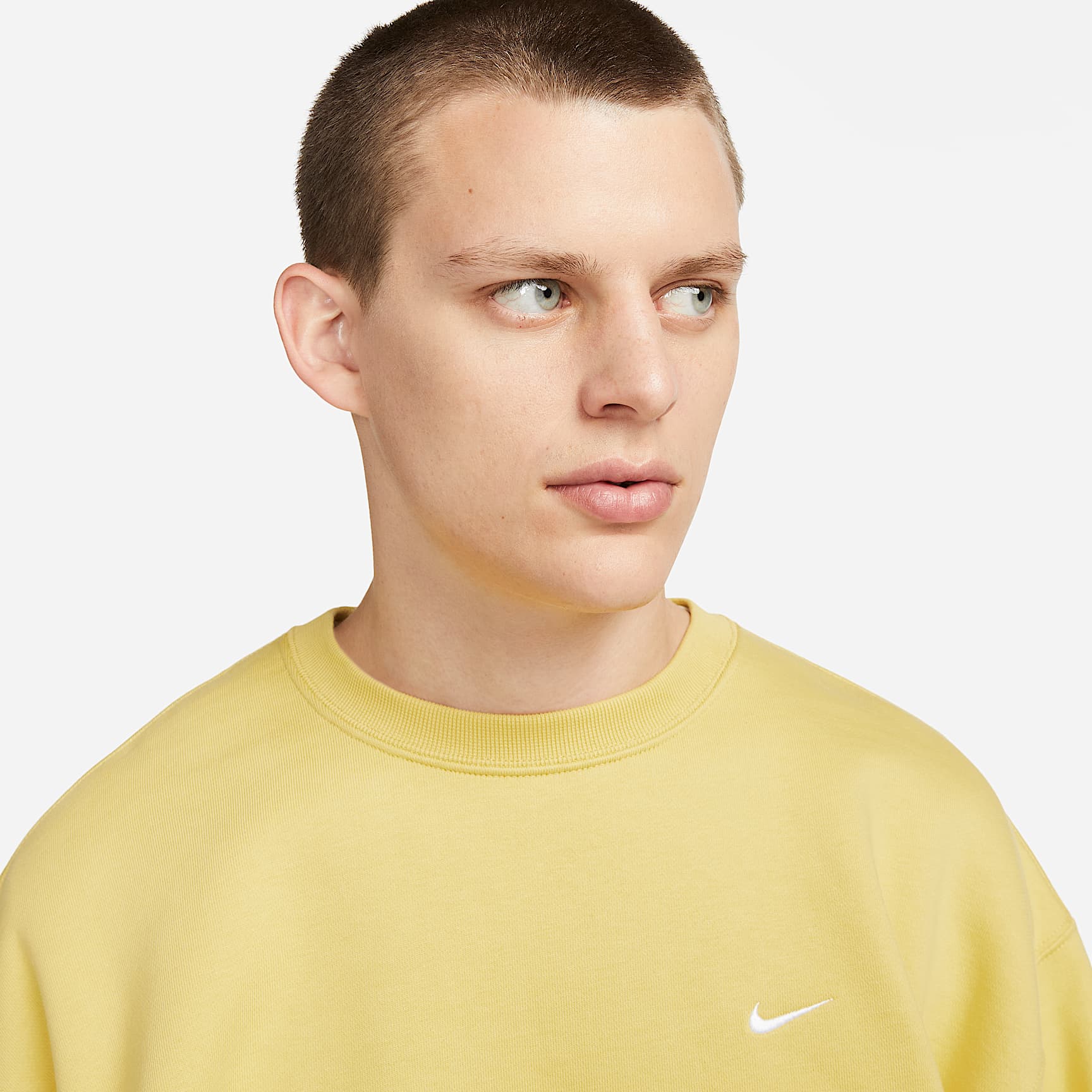 Nike Solo Swoosh Men's Fleece Crew
