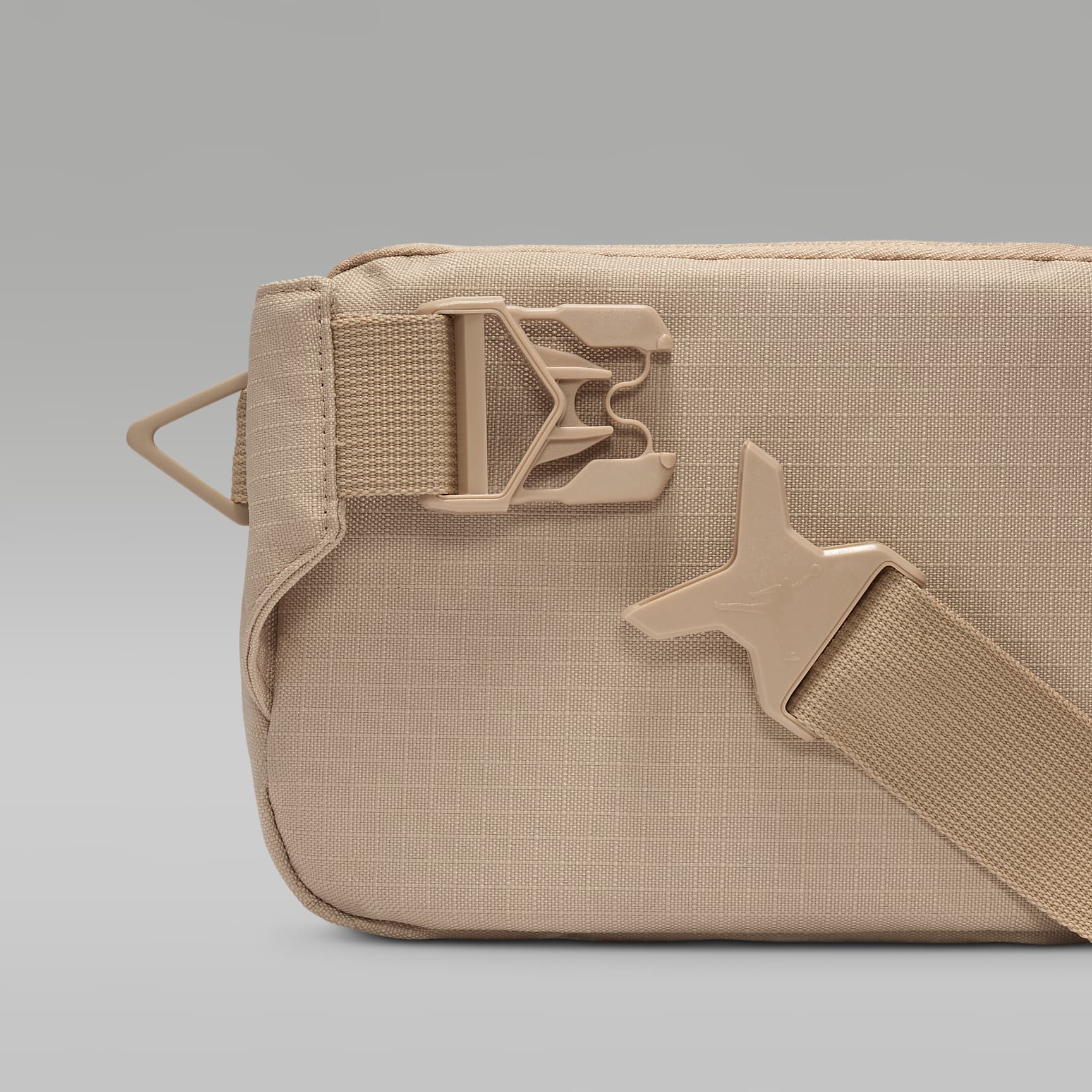 Jordan Franchise Crossbody Bag (2L)