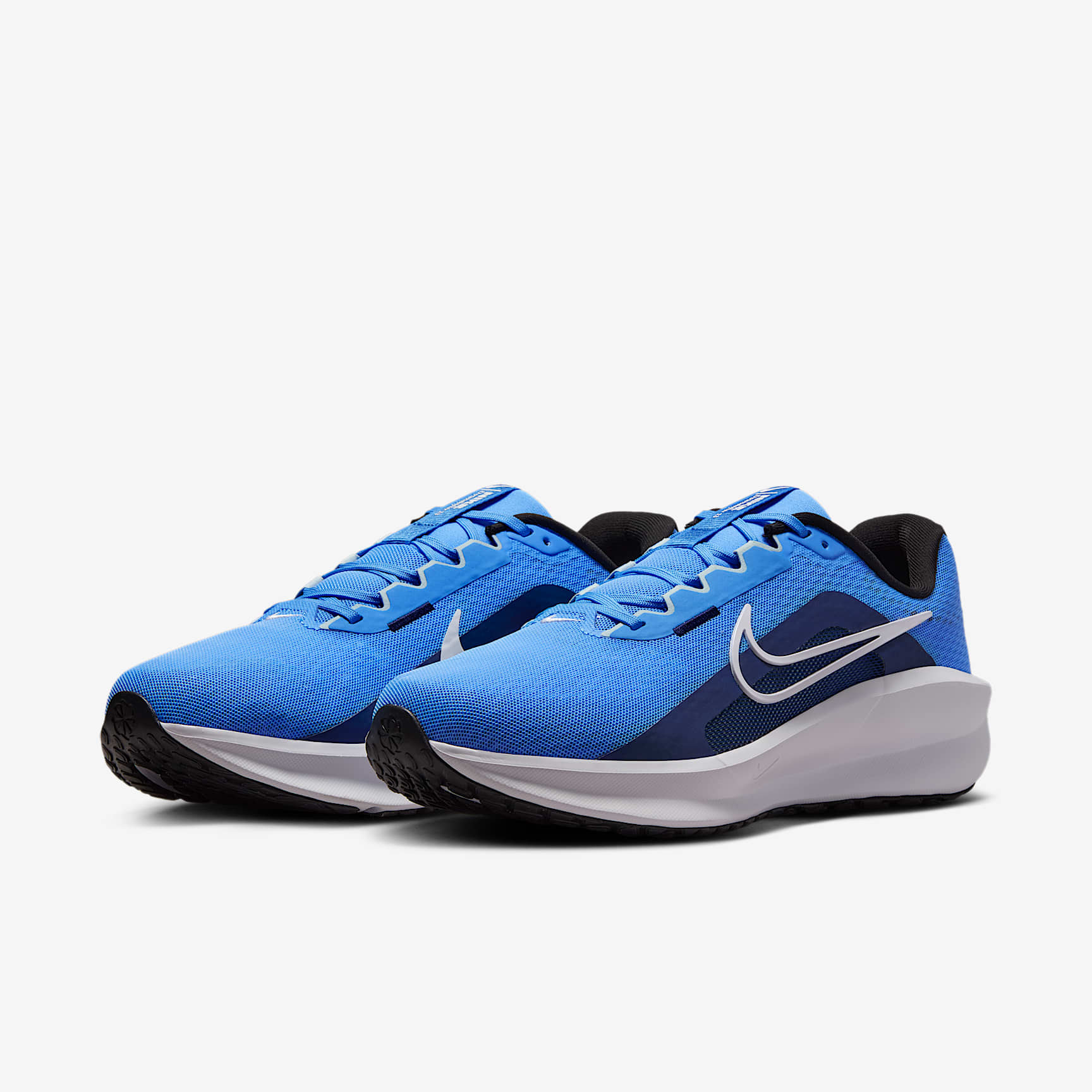 Nike Downshifter 13 Men's Road Running Shoes (Extra Wide)