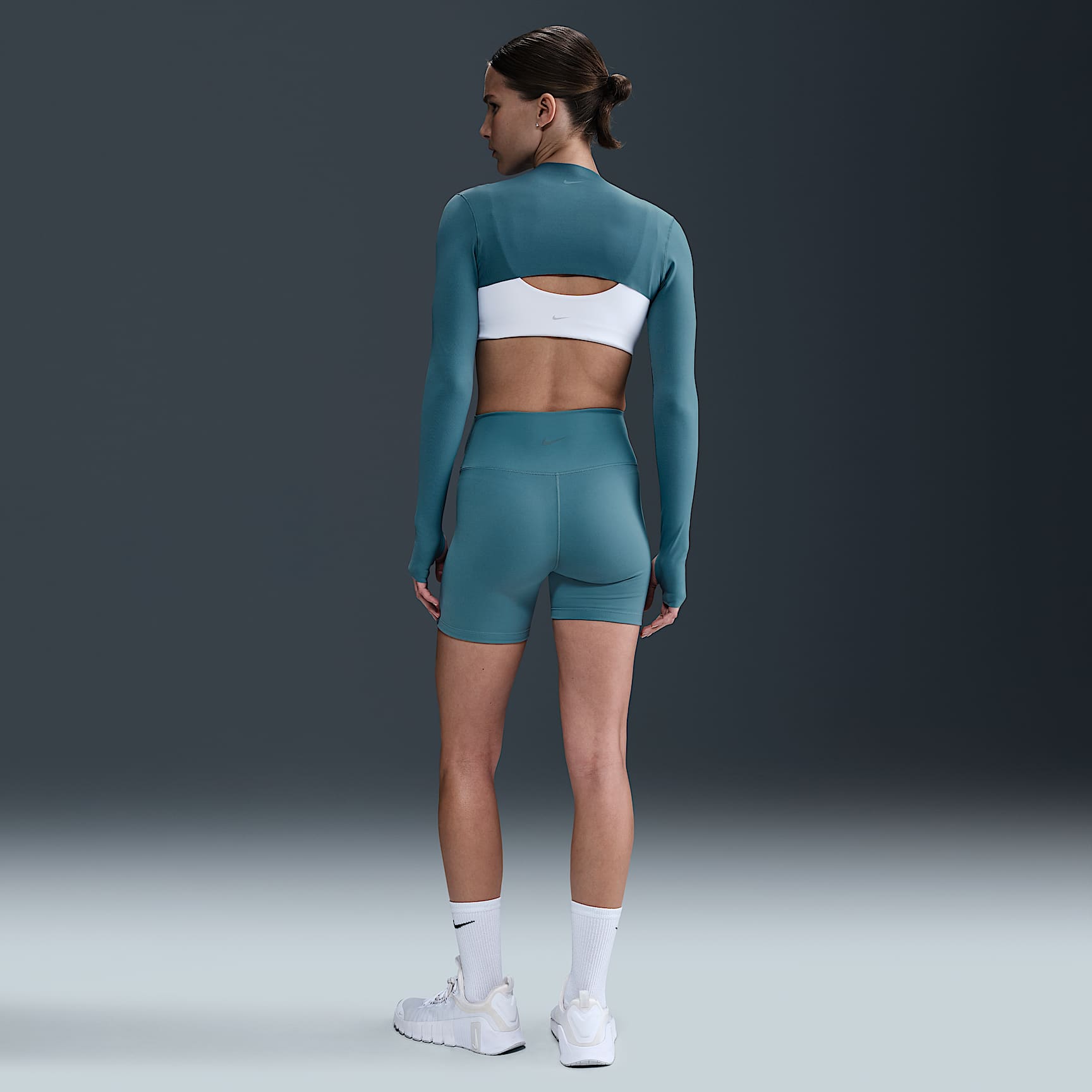 Nike Zenvy Women's Dri-FIT Long-Sleeve Shrug Top