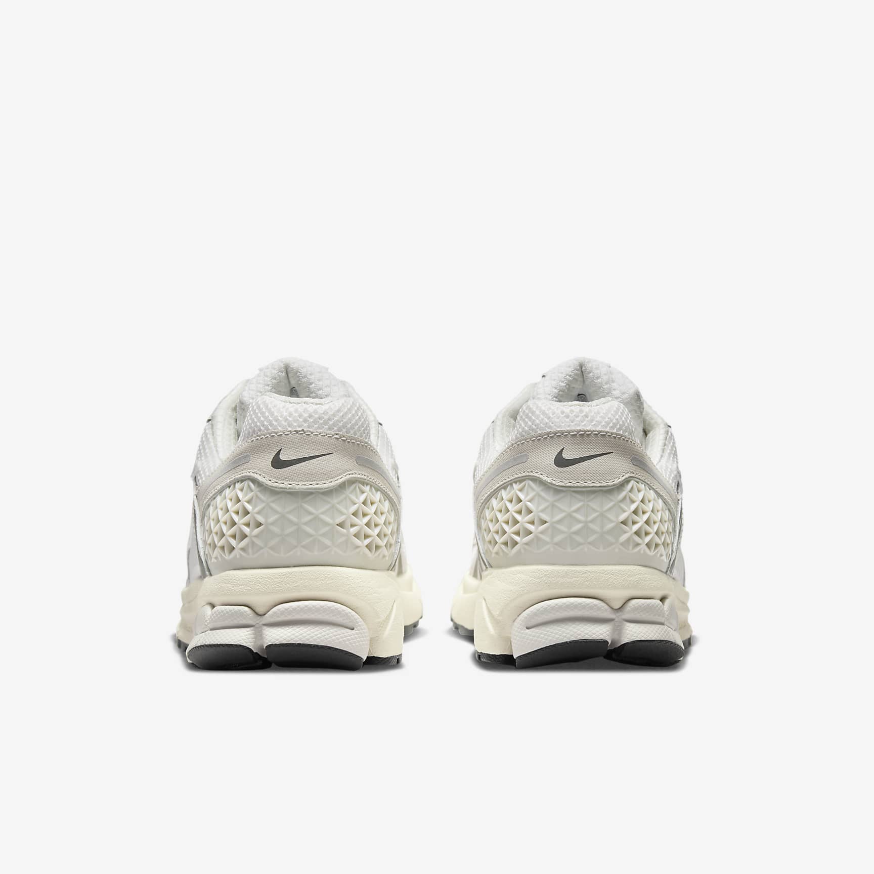 Nike Zoom Vomero 5 SE Men's Shoes