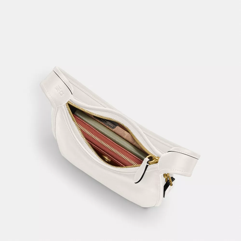 Сумка COACH Curve Zip Bag