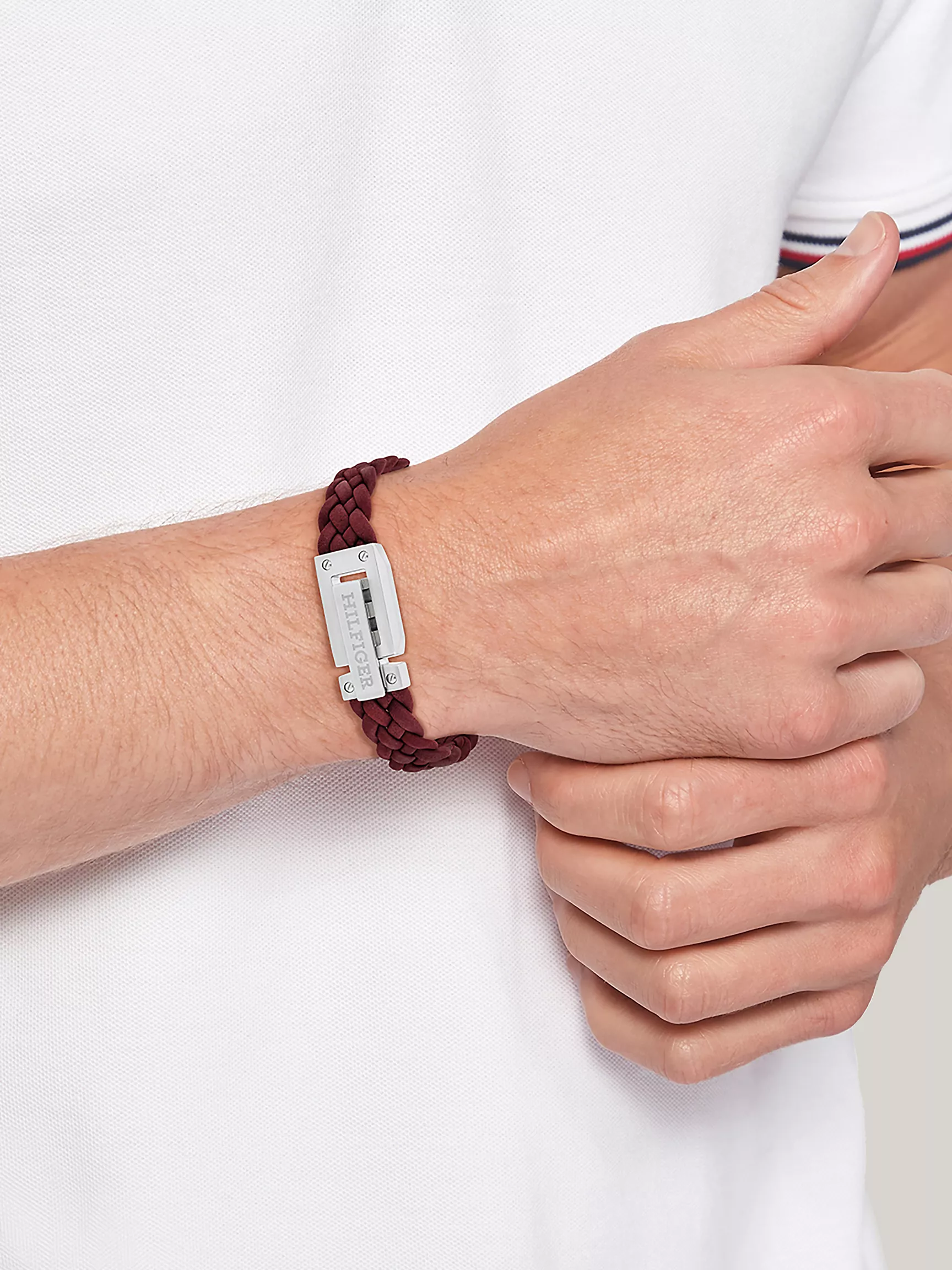 Мужской браслет Tommy Hilfiger, Плоский браслет из плетеной замши