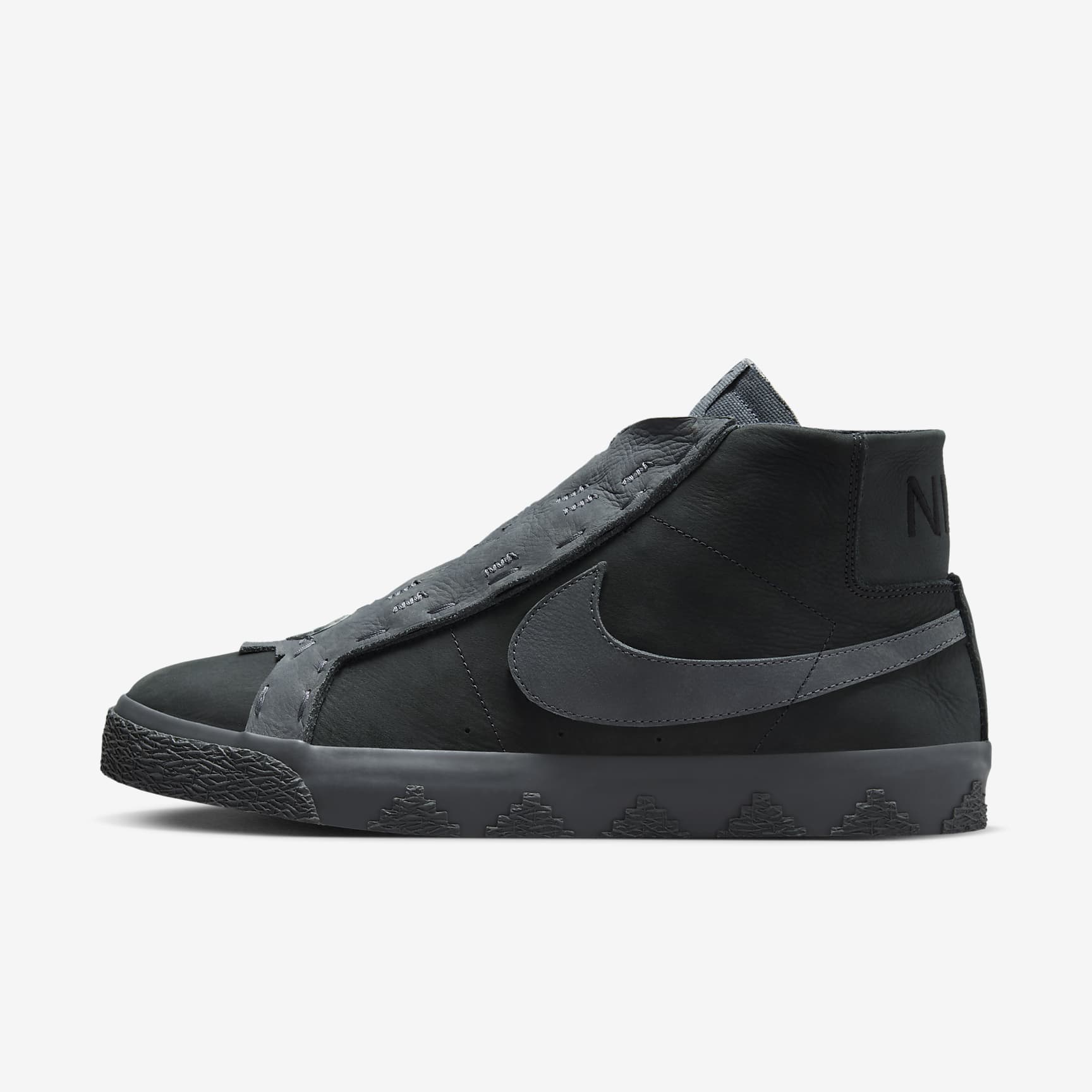 Nike Zoom Blazer Mid Skate Shoes