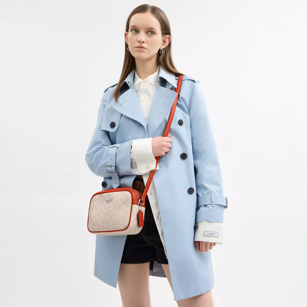 Сумка COACH Jamie Camera Bag In Signature Canvas