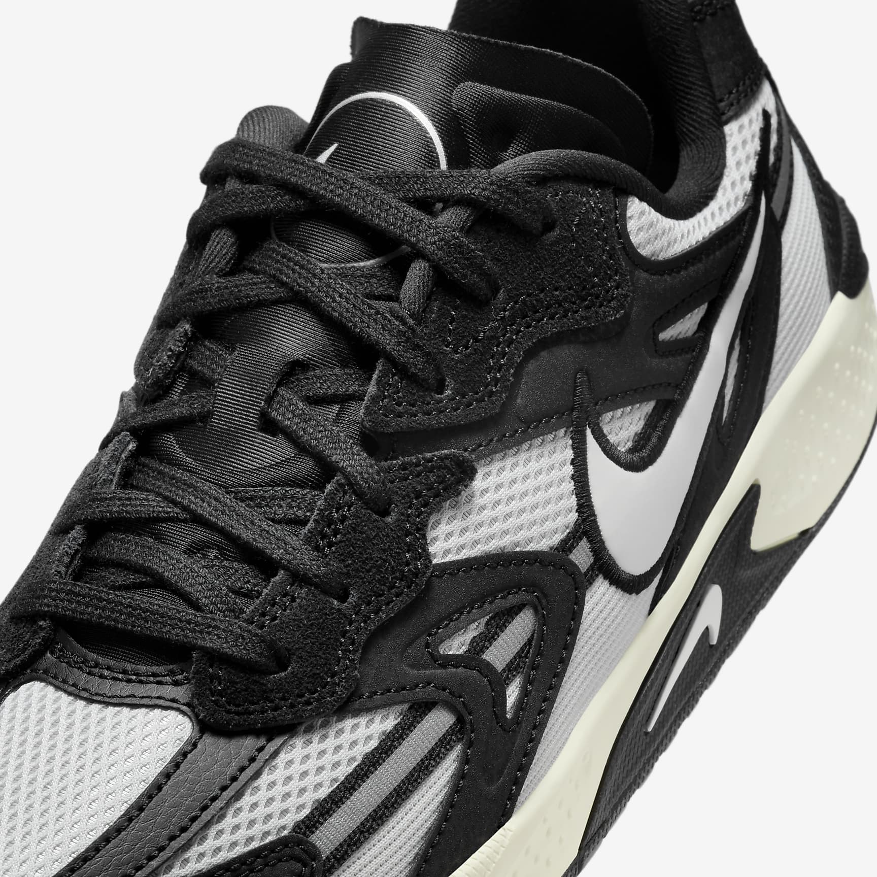 Nike JAM Women's Shoes