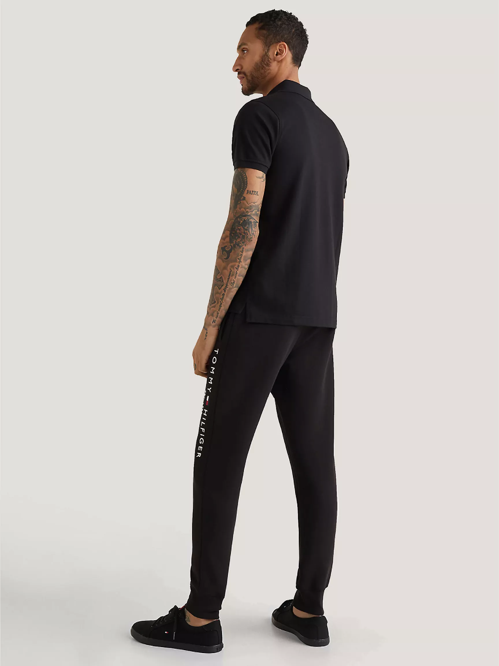 Мужское поло Tommy Hilfiger, Приталенное поло 1985