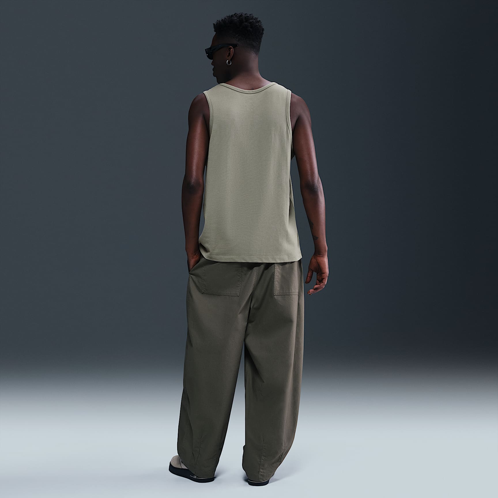 Nike Sportswear Premium Essentials Men's Tank