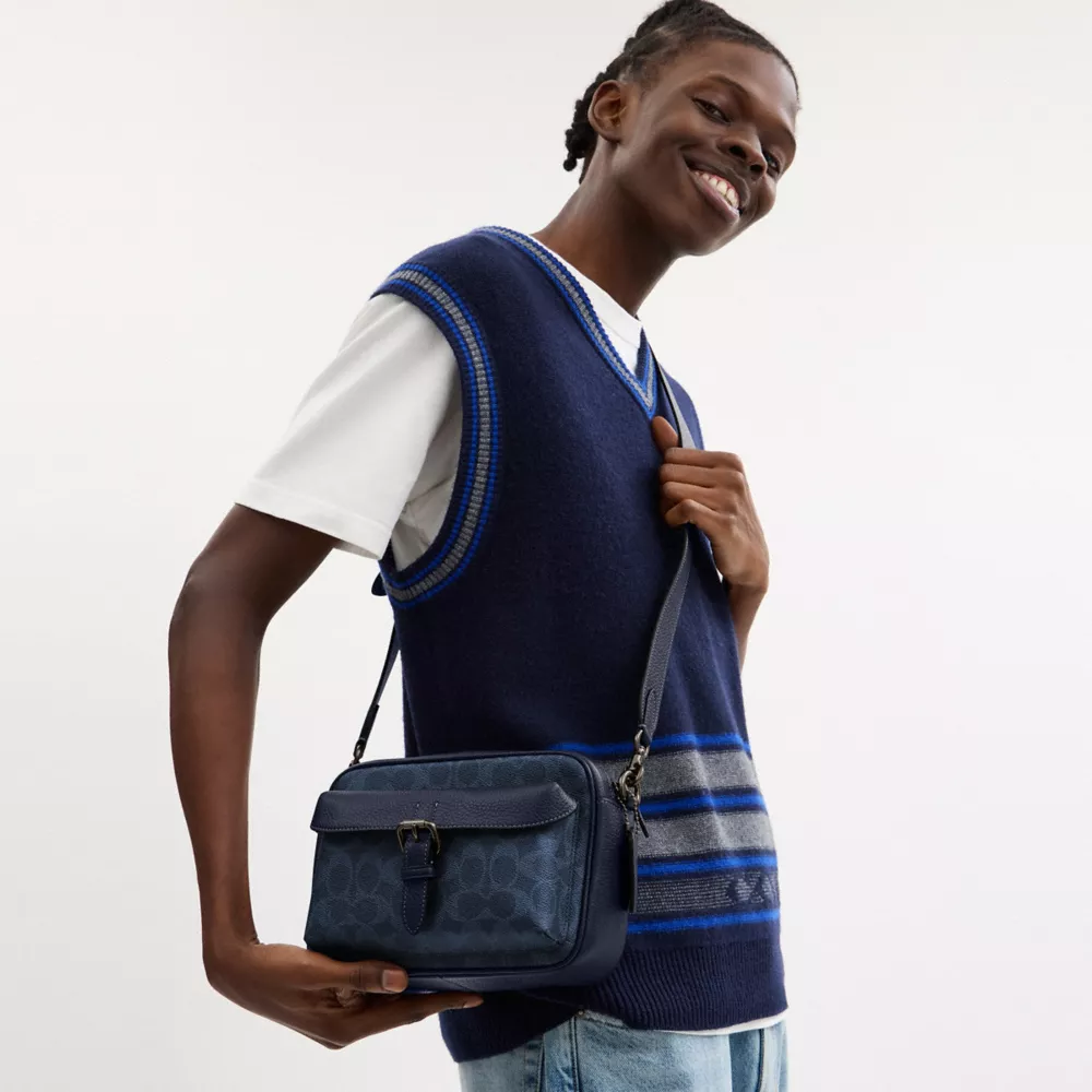 Сумка COACH Warner Crossbody Bag In Signature Canvas