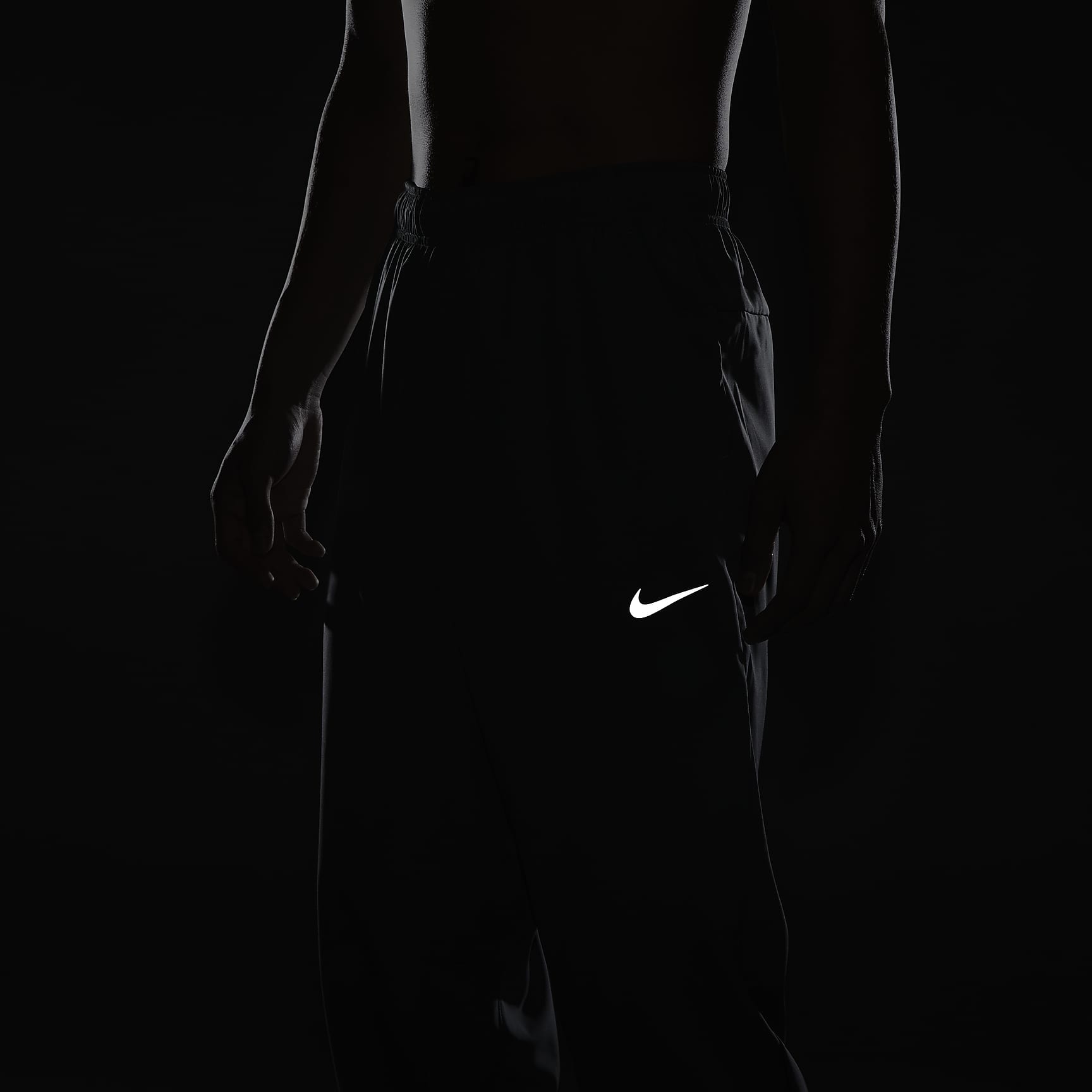 Nike Form Men's Dri-FIT Tapered Versatile Pants