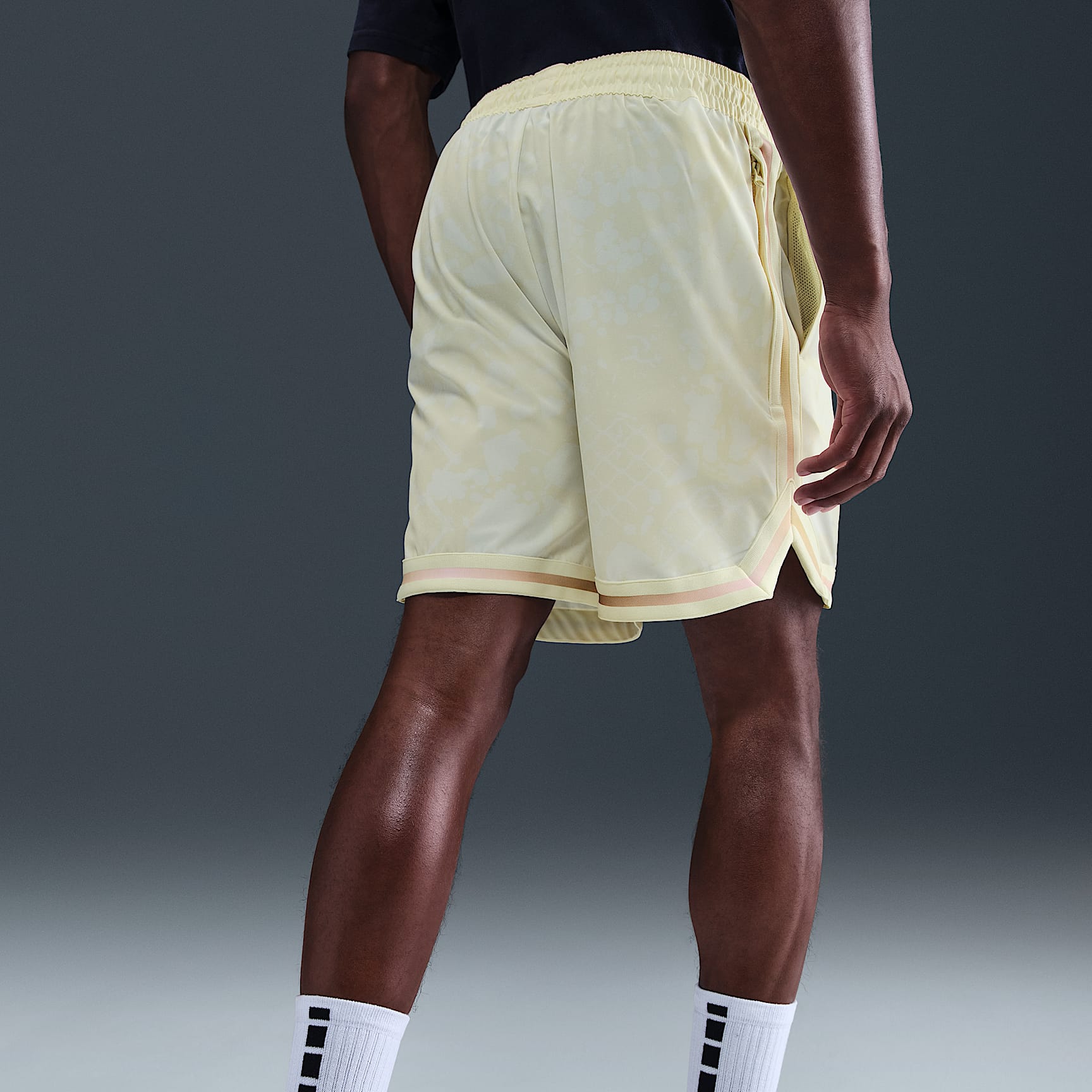 Nike DNA Men's Dri-FIT 6" Woven Basketball Shorts