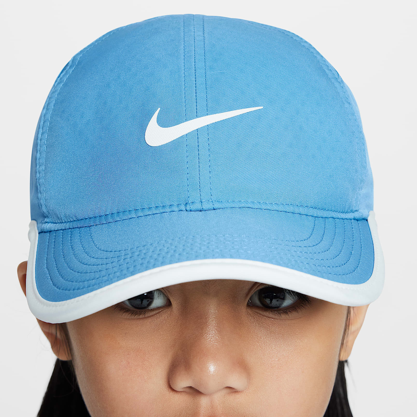 Nike Dri-FIT Club Kids' Unstructured Featherlight Cap