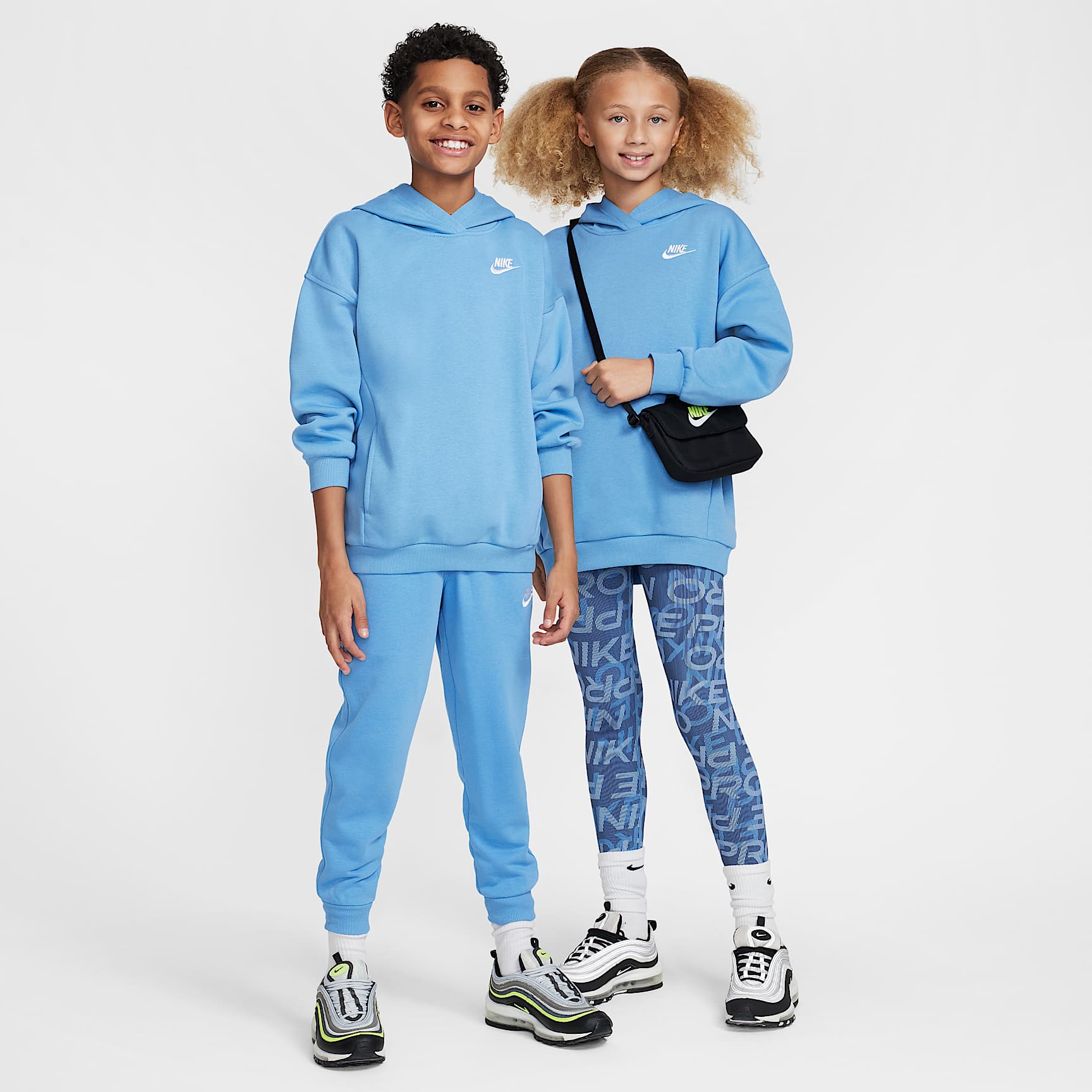 Nike Sportswear Club Fleece Big Kids' Oversized Pullover Hoodie