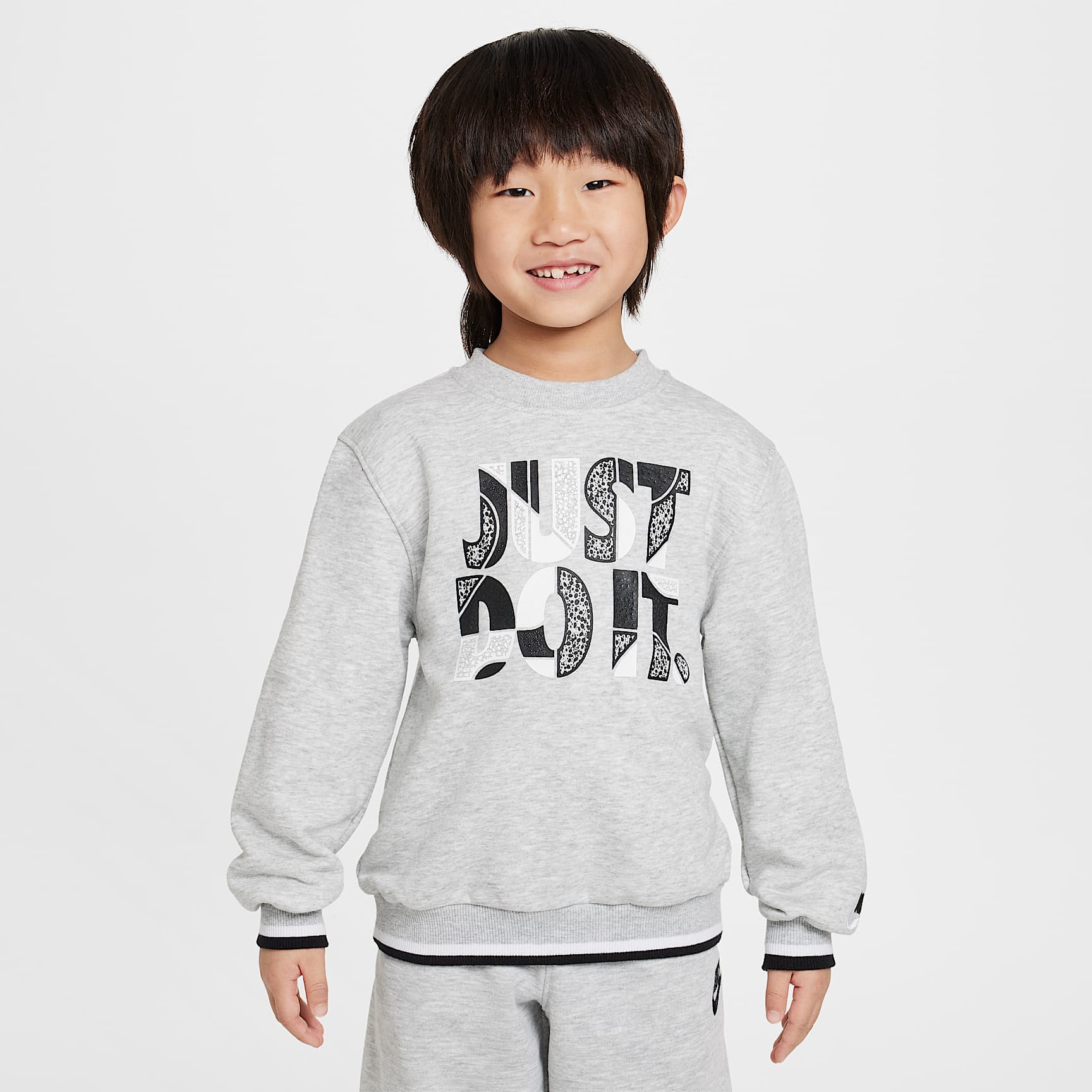 Nike Sportswear "Outside the Lines" Little Kids' French Terry Crew Top
