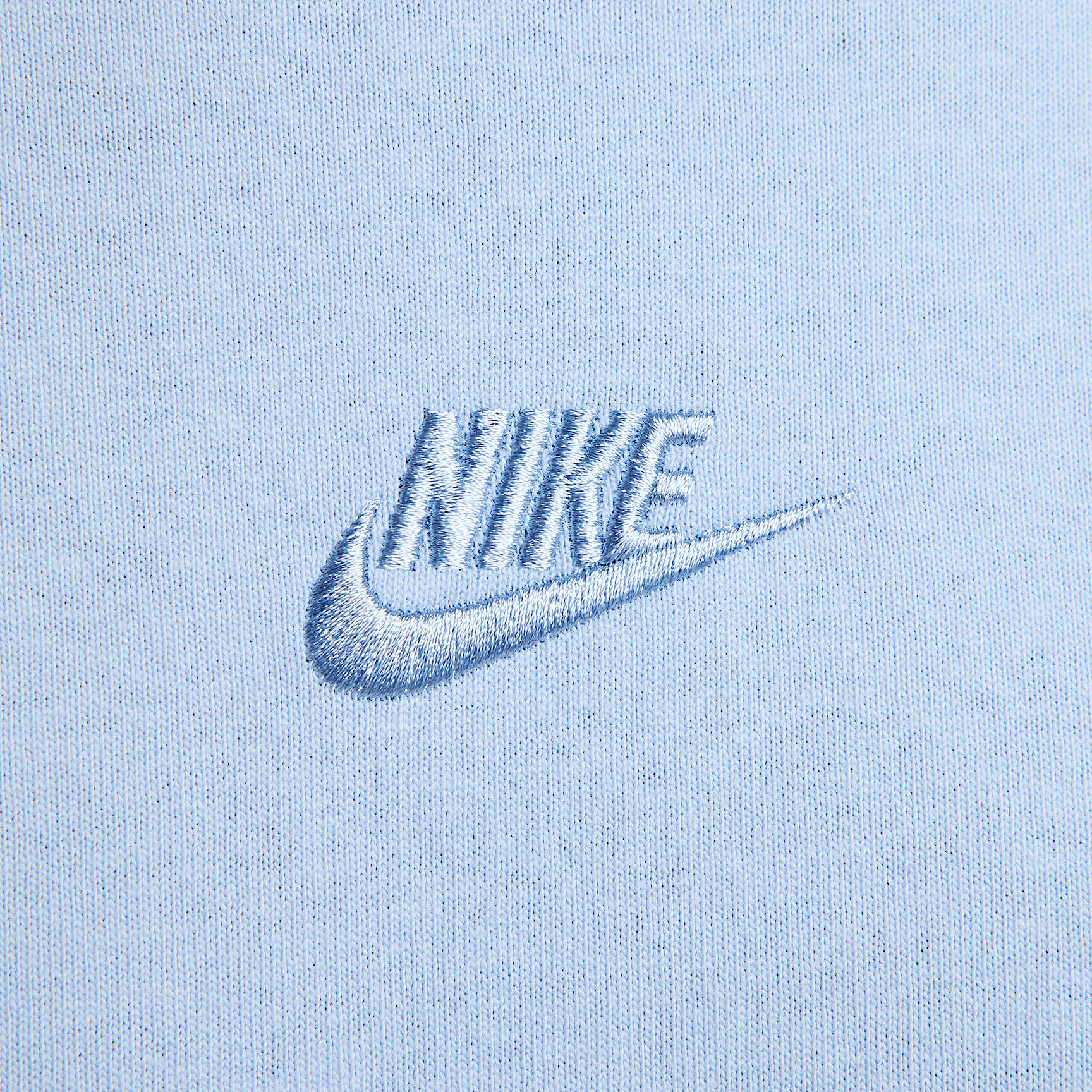 Nike Sportswear Premium Essentials Men's Long-Sleeve T-Shirt