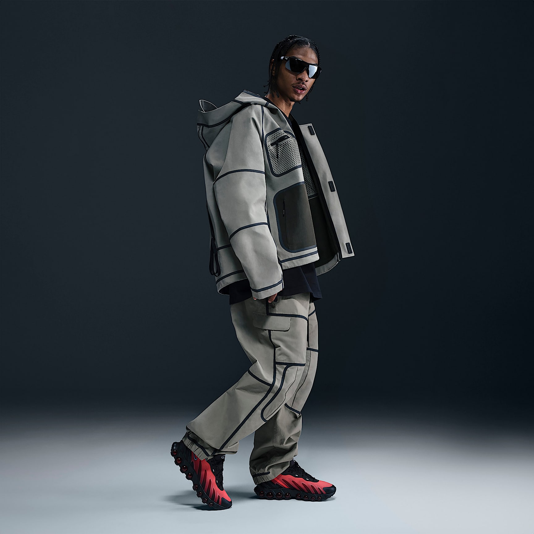 Nike Tech Men's Storm-FIT Hooded Rain Jacket