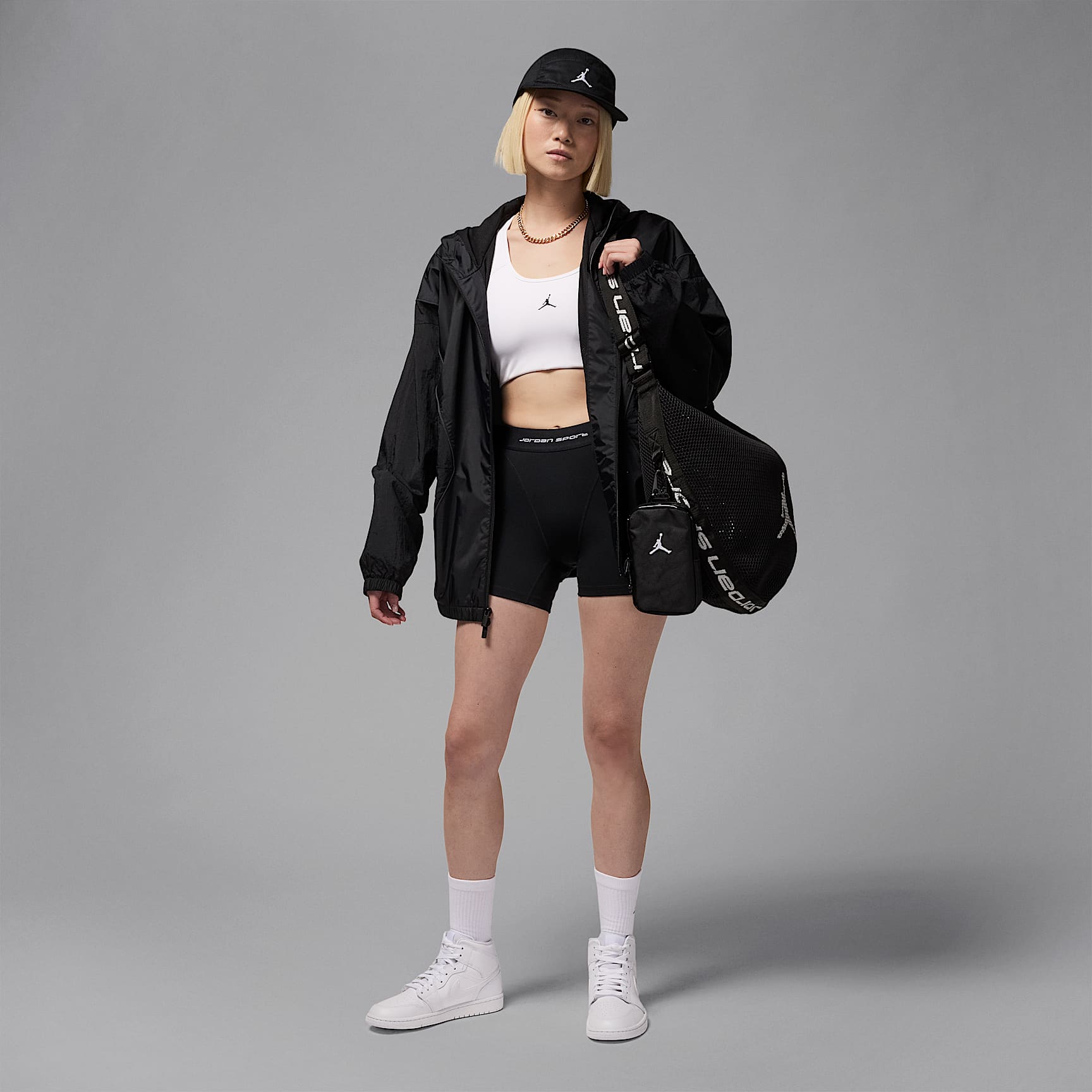 Air Jordan 1 Mid Women's Shoes