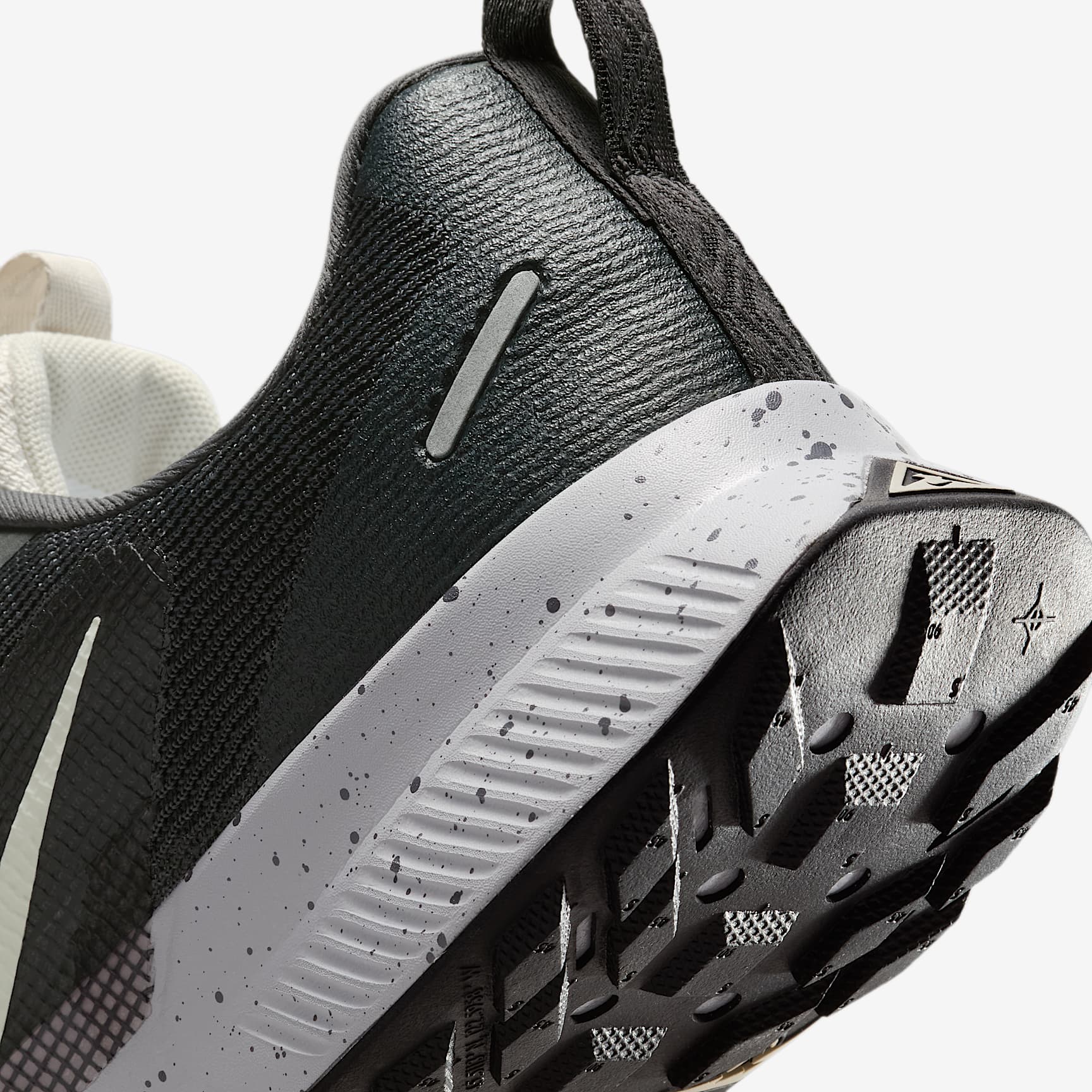 Nike Juniper Trail 3 Men's Trail Running Shoes