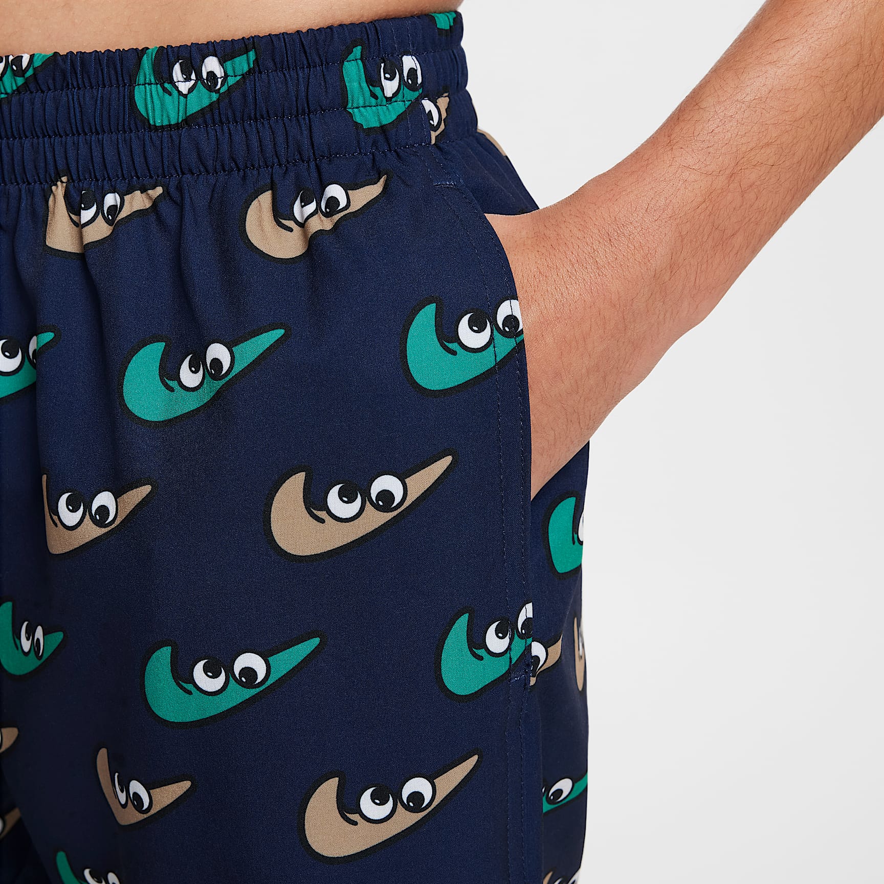 Nike Swim Breaker Big Kids' (Boys') 7" Brief-Lined Volley Shorts