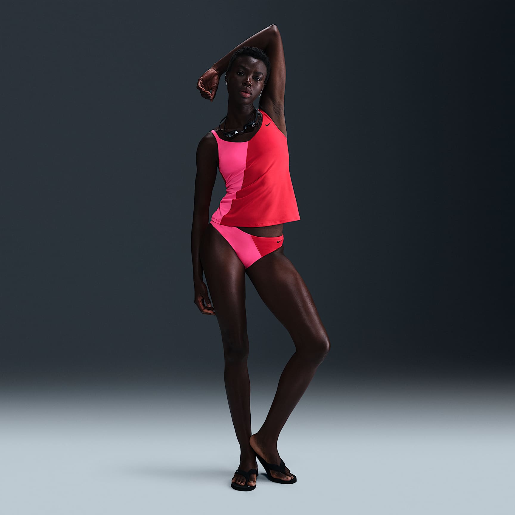 Nike Swim Women's V-Neck Tankini