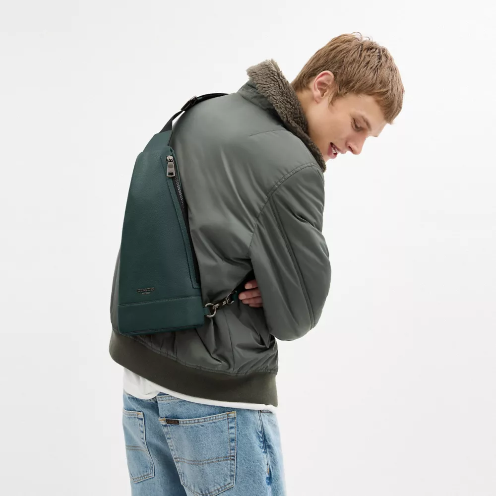 Сумка COACH Dominic Sling Pack