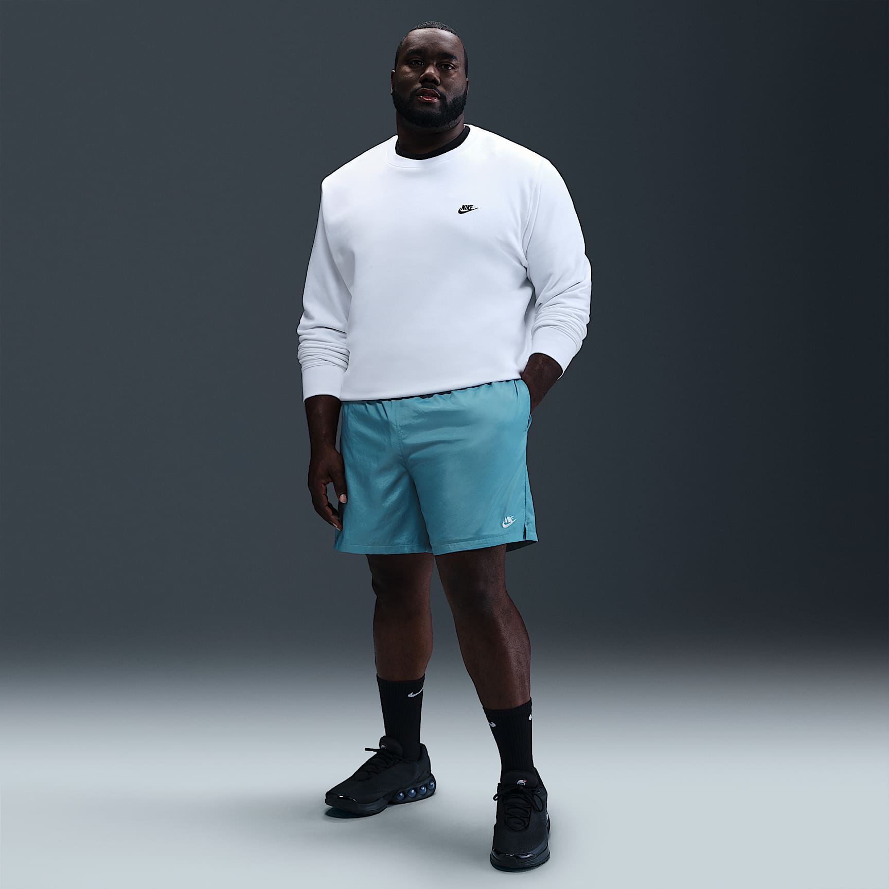 Nike Club Men's Woven Flow Shorts